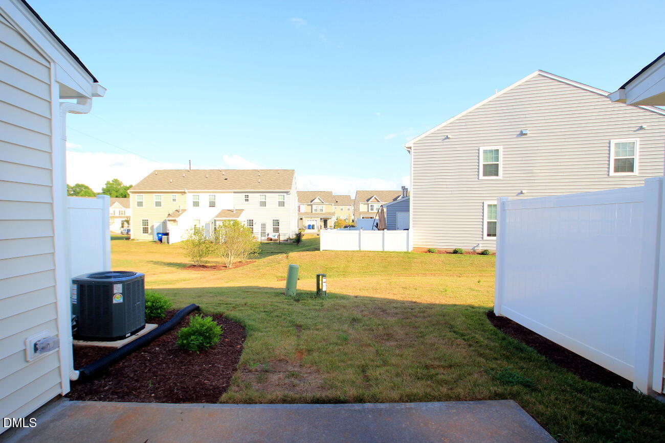 947 Consortium Drive Property Photo 12
