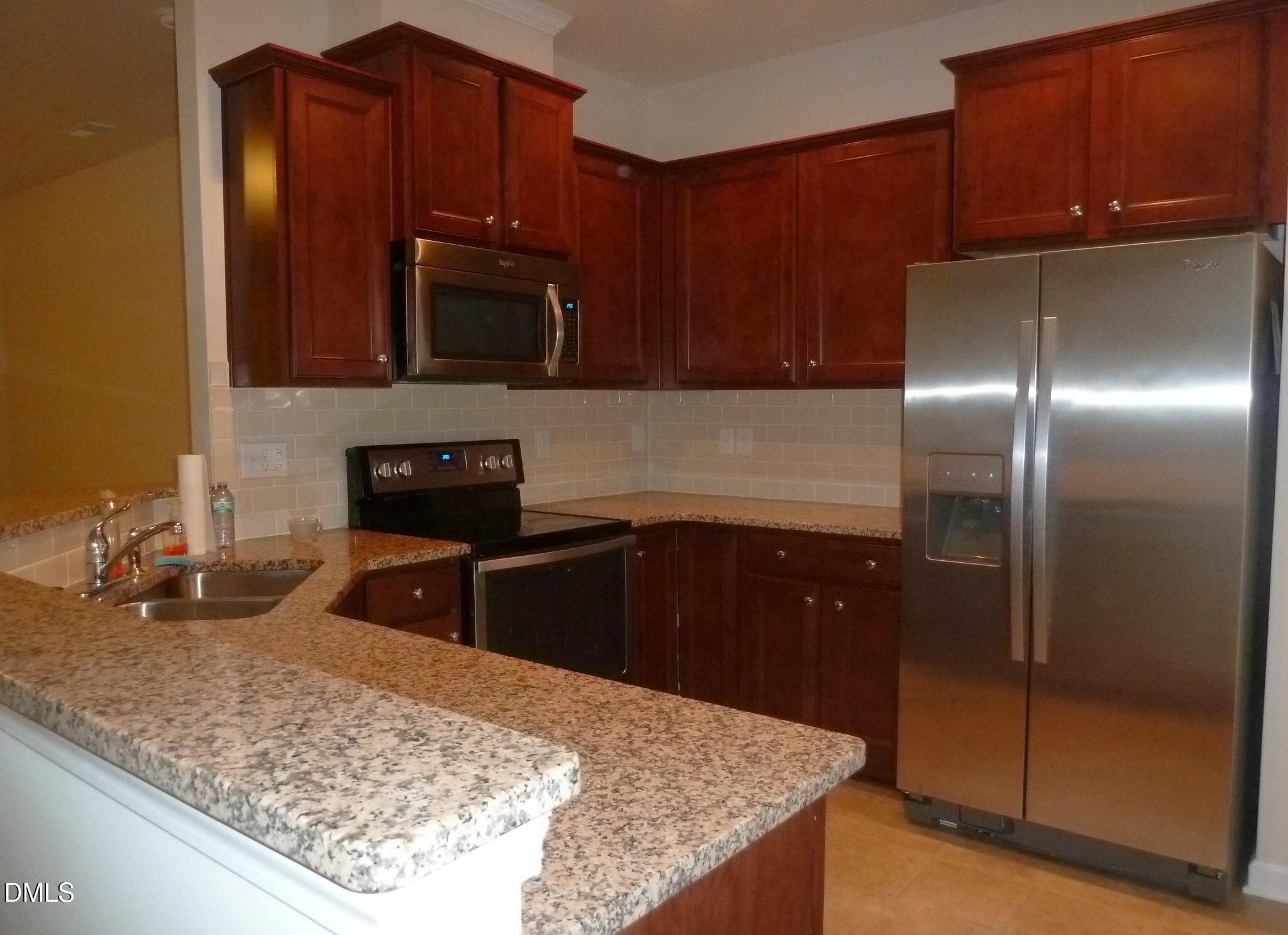521 Denhoff Drive Property Photo 3