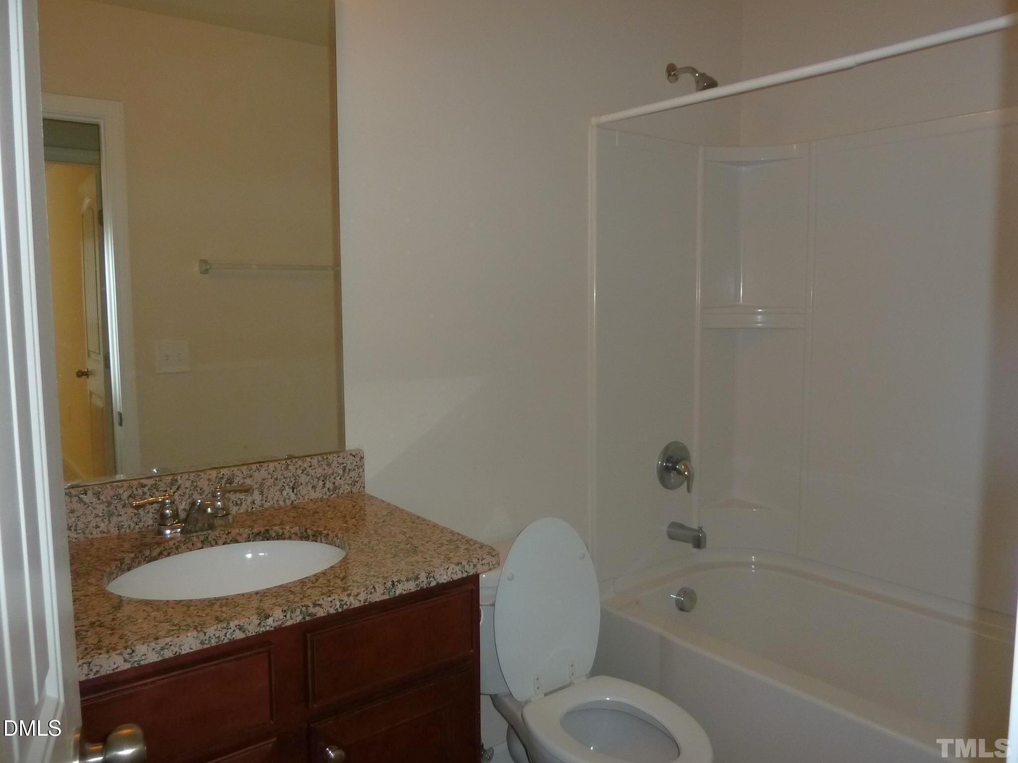 521 Denhoff Drive Property Photo 8