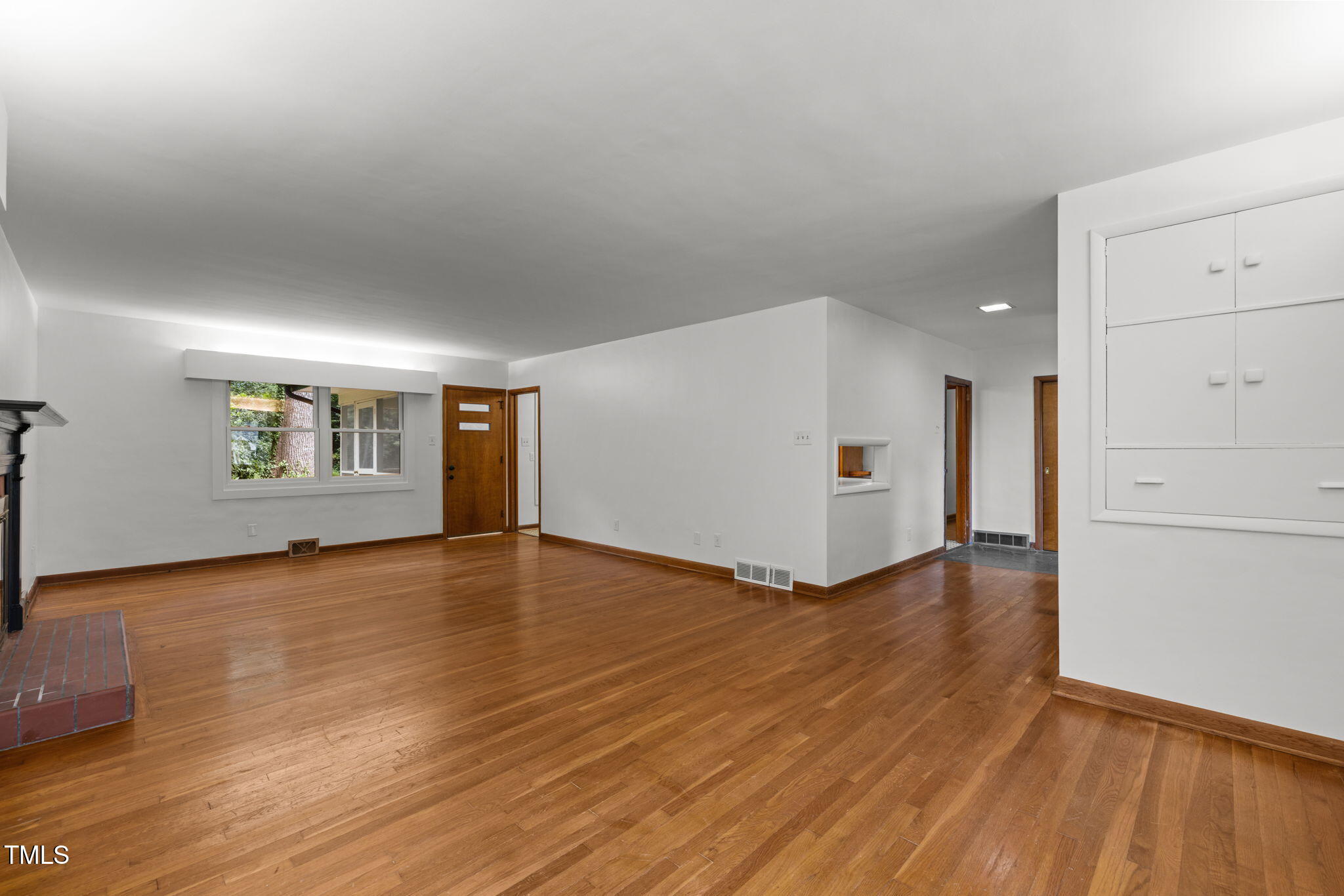 3026 Devonshire Drive Property Photo 5