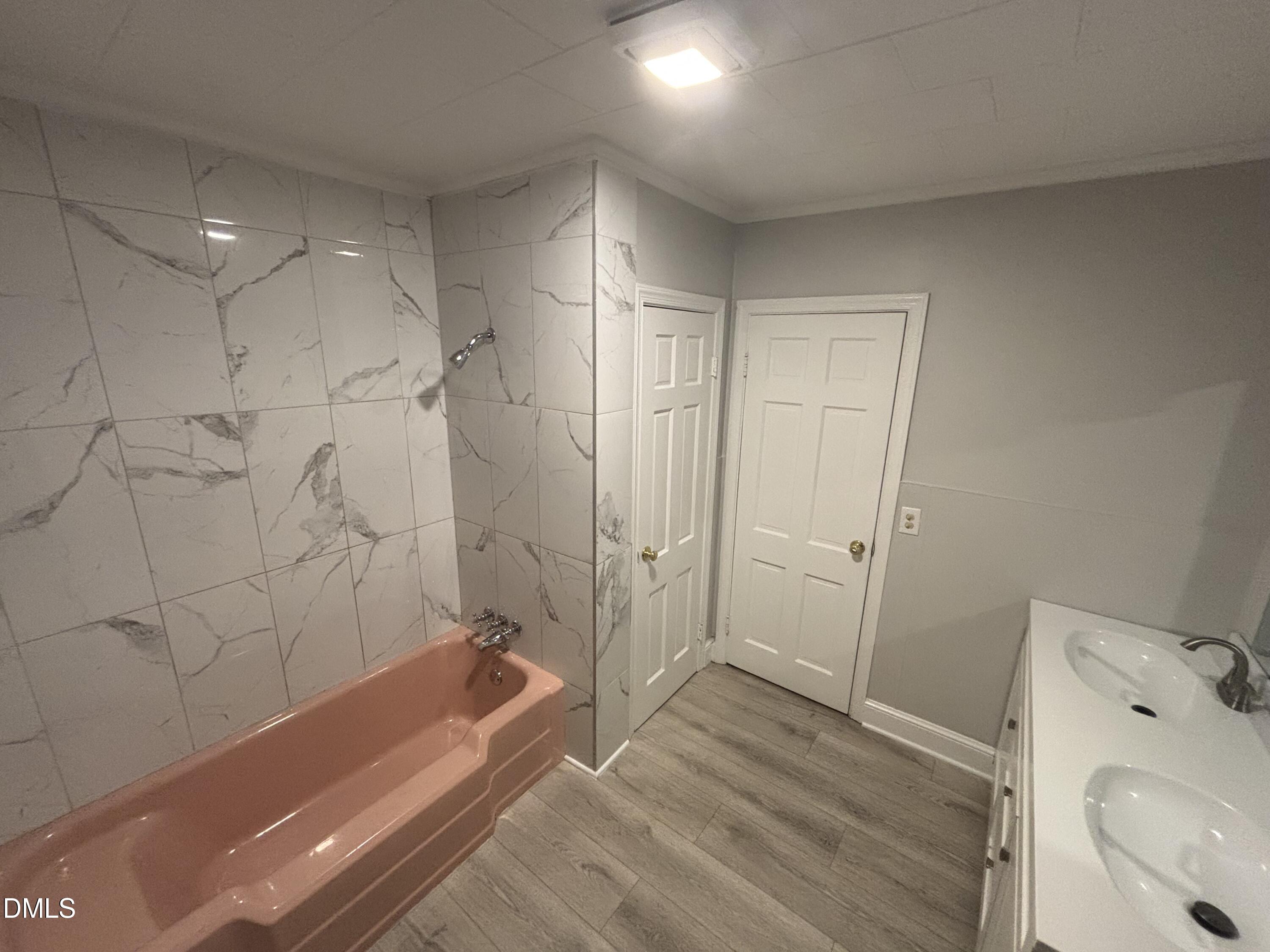 509 Erwin Road A Property Photo 6