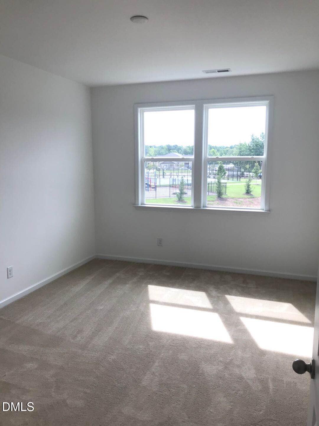 1007 Beyer Place Property Photo 15
