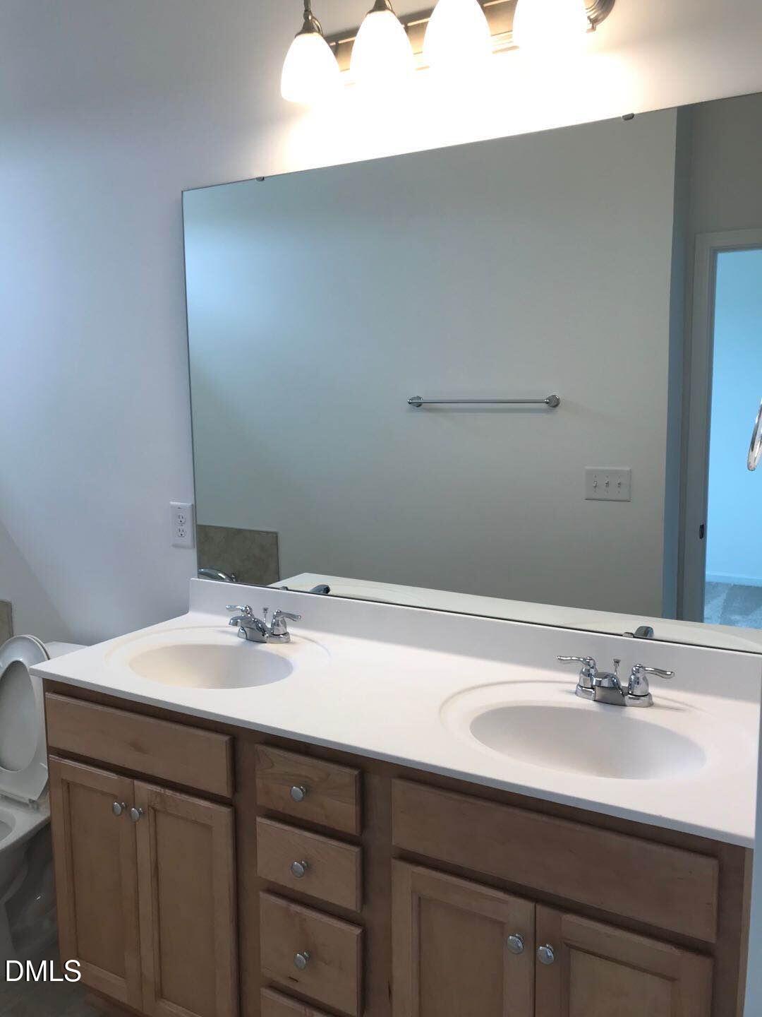 1007 Beyer Place Property Photo 17