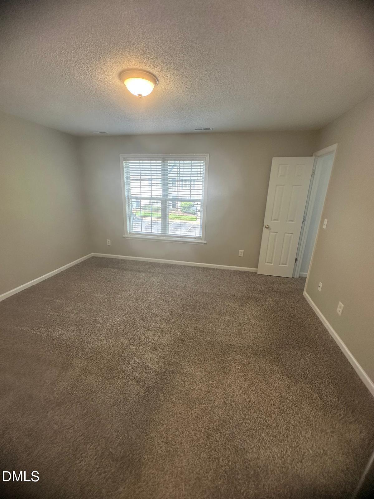 5633 Fieldcross Court Property Photo 10