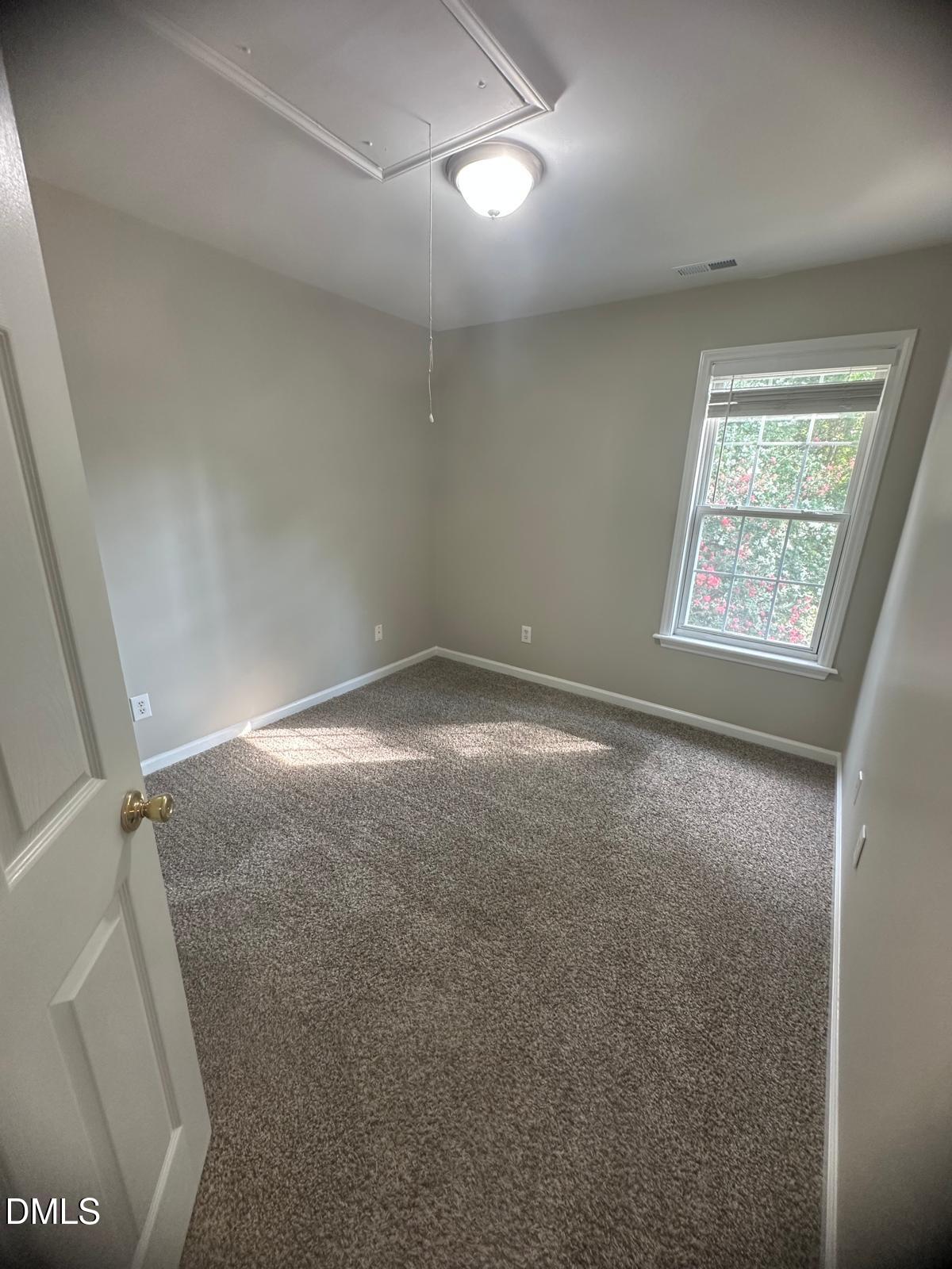 5633 Fieldcross Court Property Photo 16