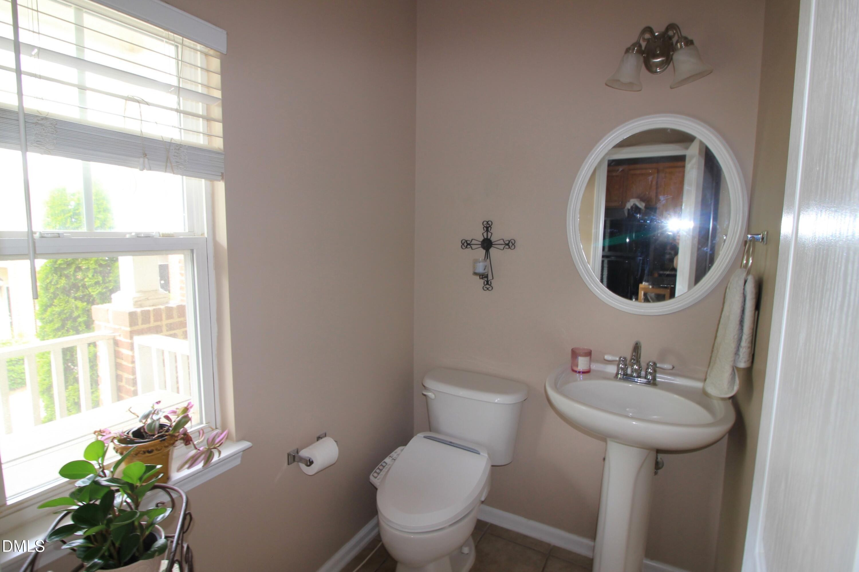 317 Kinellan Lane Property Photo 10