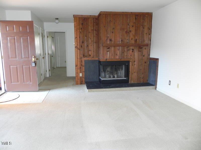 340 Summerwalk Circle Property Photo 4
