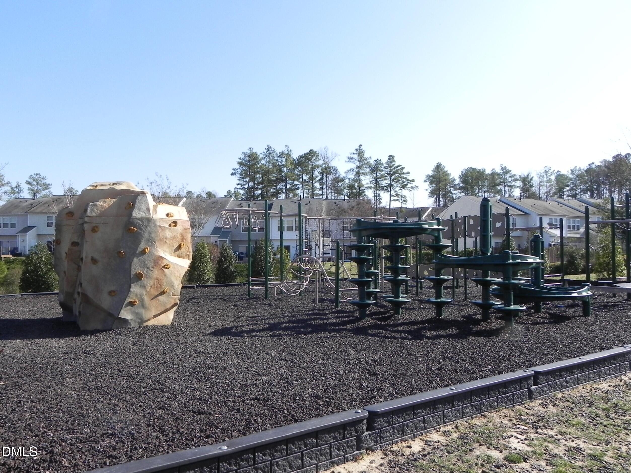 205 Whitney Oaks Lane Property Photo 18