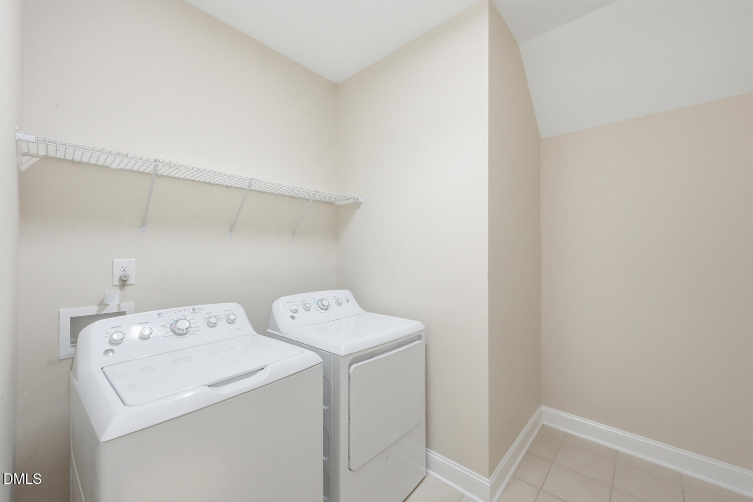323 Acorn Hollow Place Property Photo 19