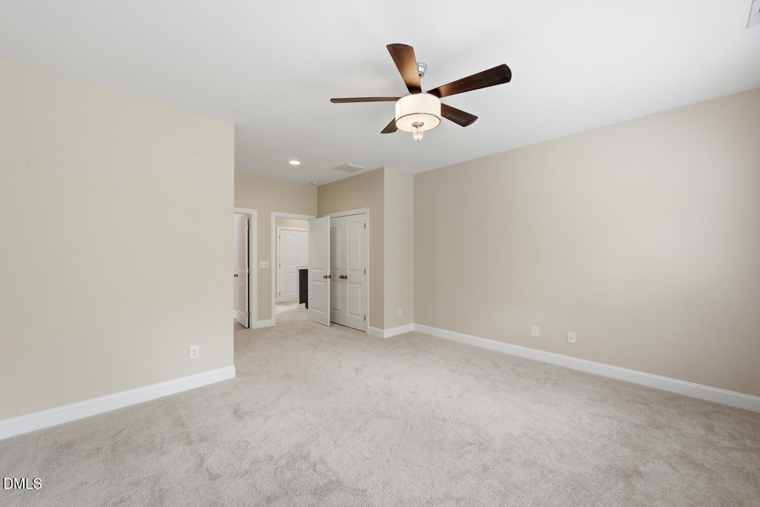 323 Acorn Hollow Place Property Photo 29