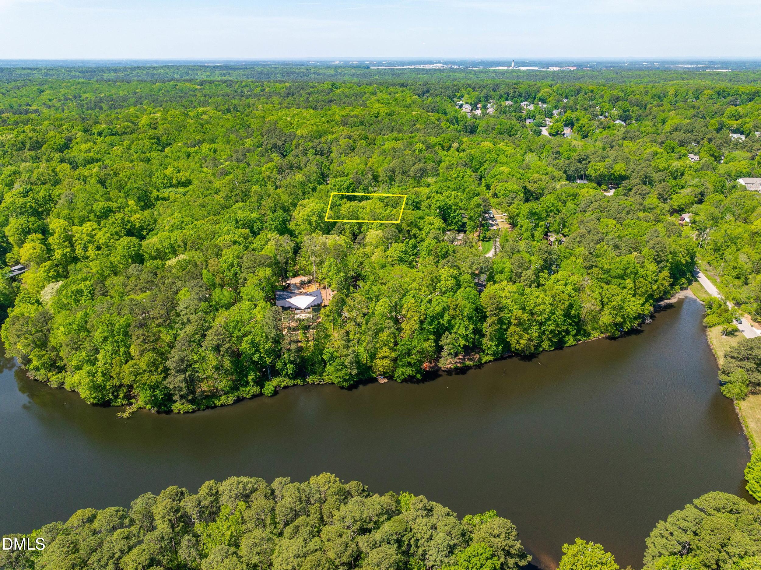 8272 Hillside Drive Property Photo 3