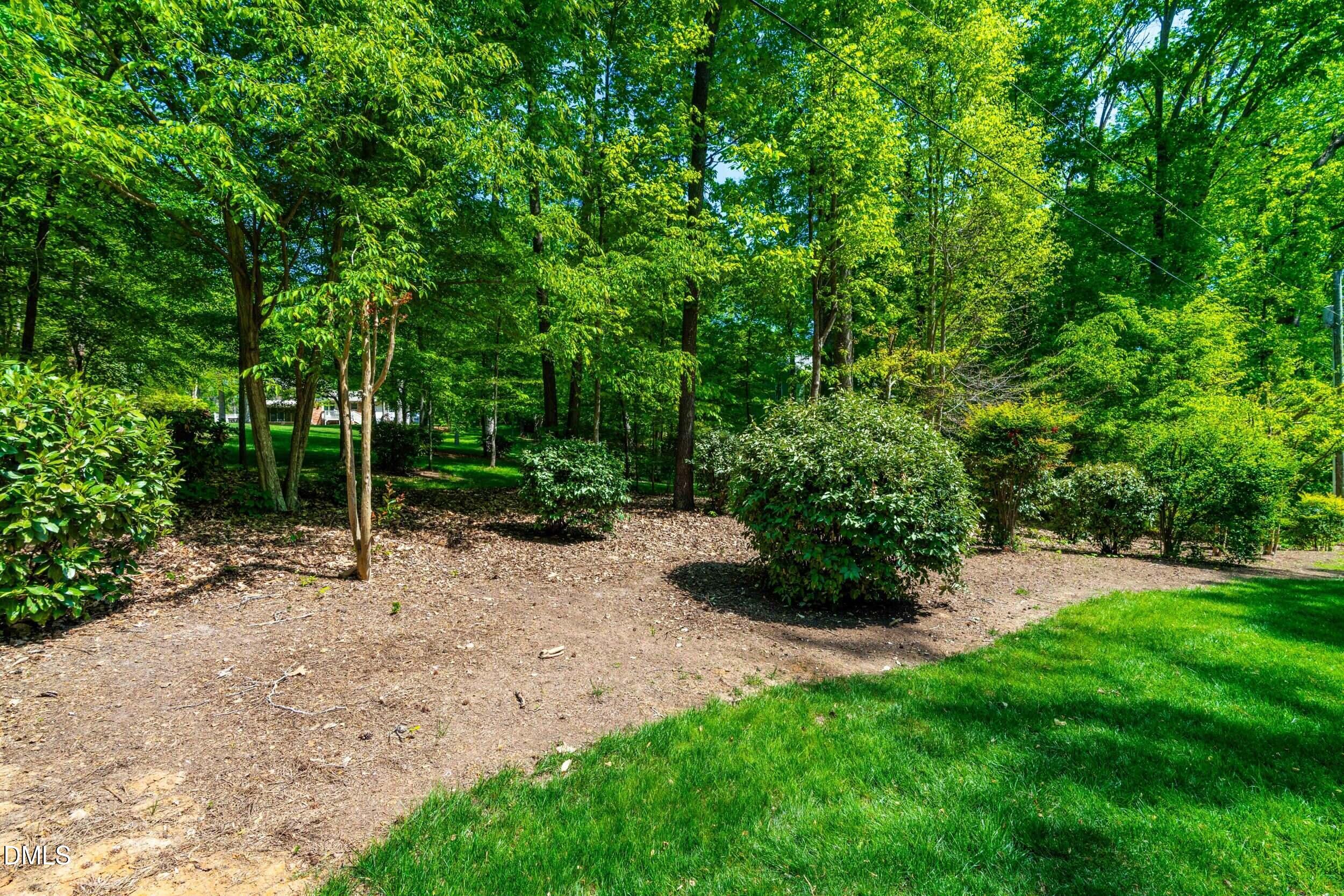 8272 Hillside Drive Property Photo 5