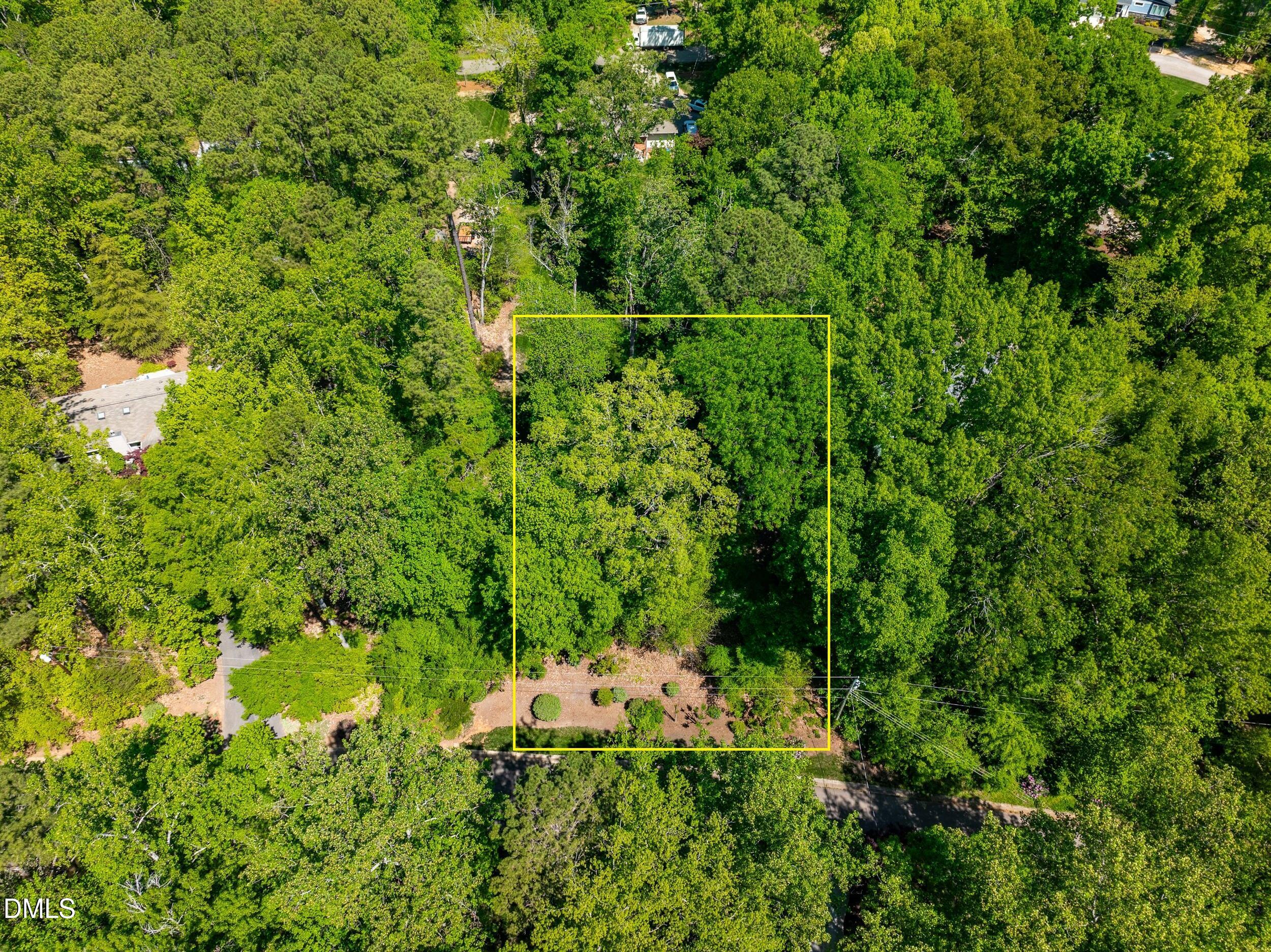 8272 Hillside Drive Property Photo 8