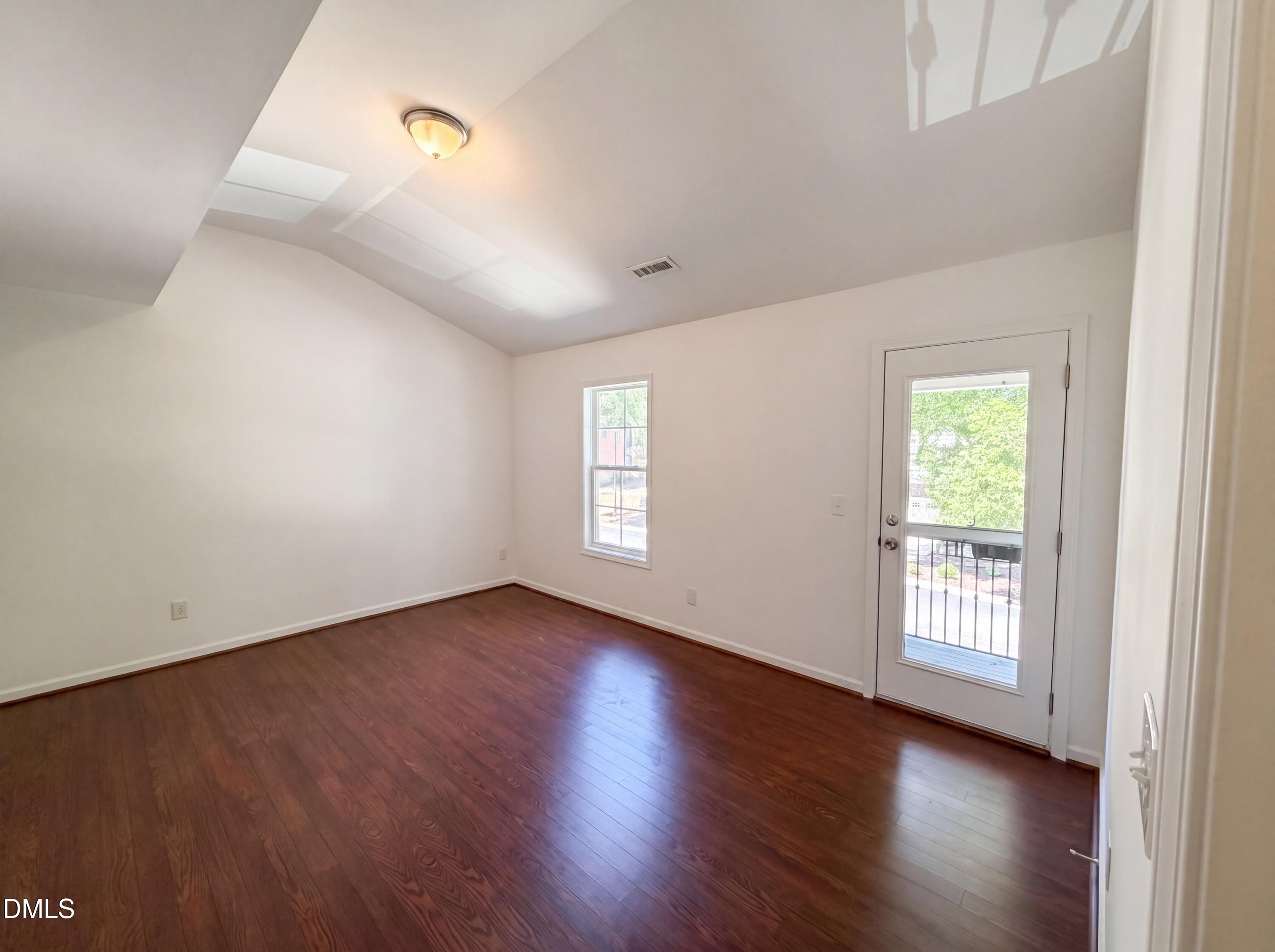 3064 Imperial Oaks Drive Property Photo 12