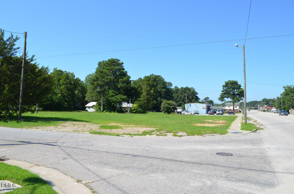 202 S Church Street Property Photo 10