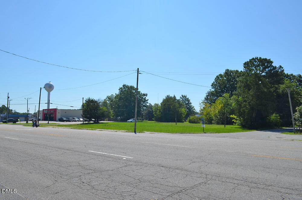 202 S Church Street Property Photo 12