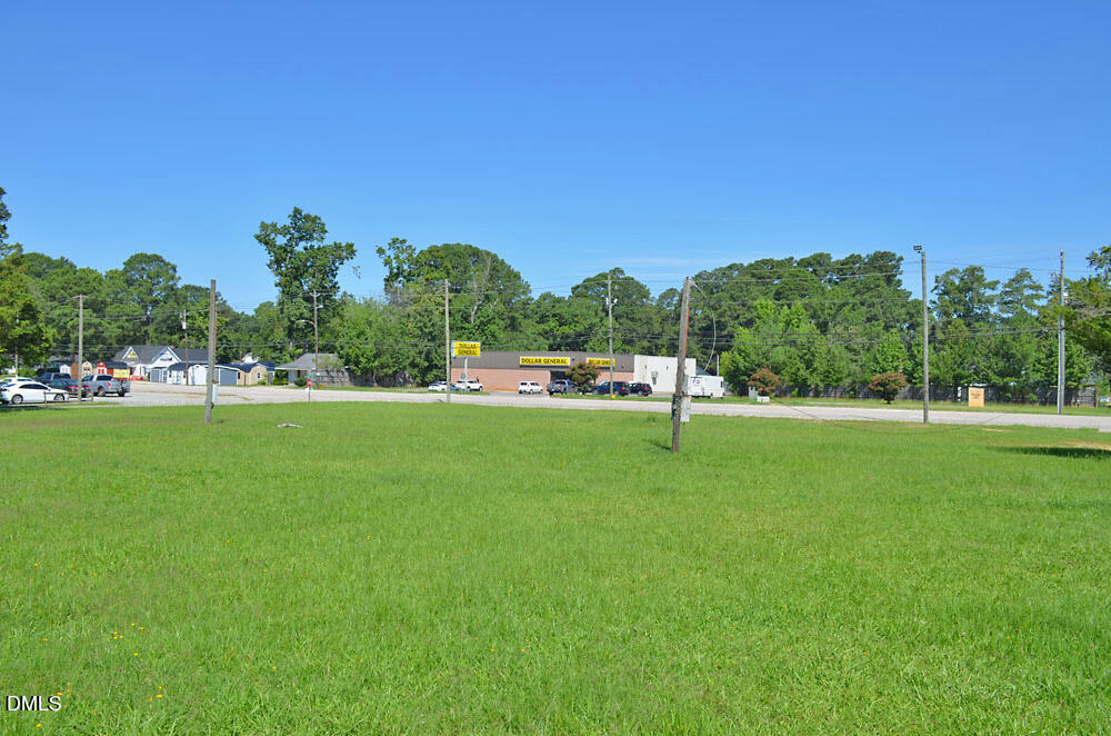 202 S Church Street Property Photo 18