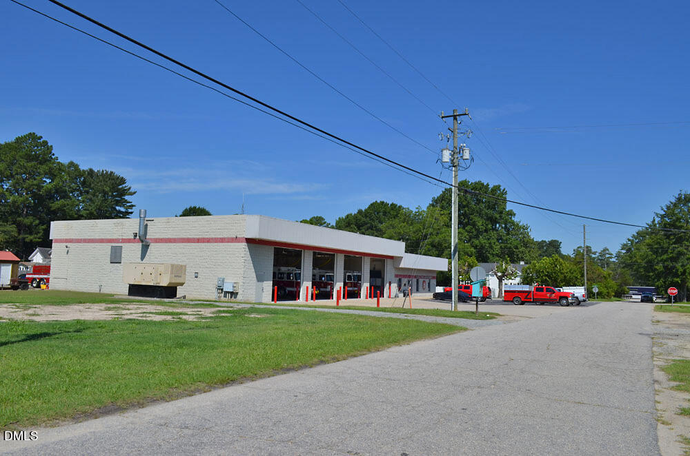 202 S Church Street Property Photo 19