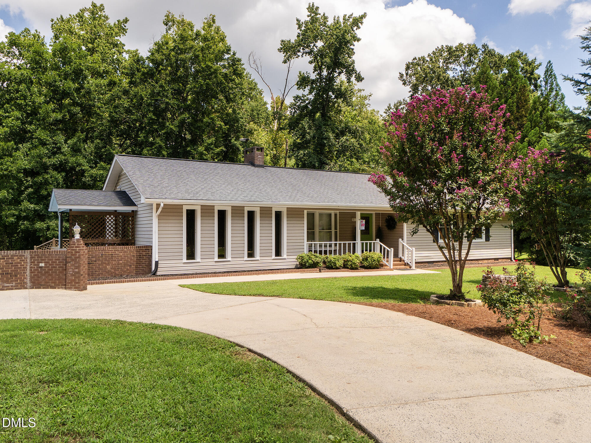 1805 Travis Lane Property Photo 1