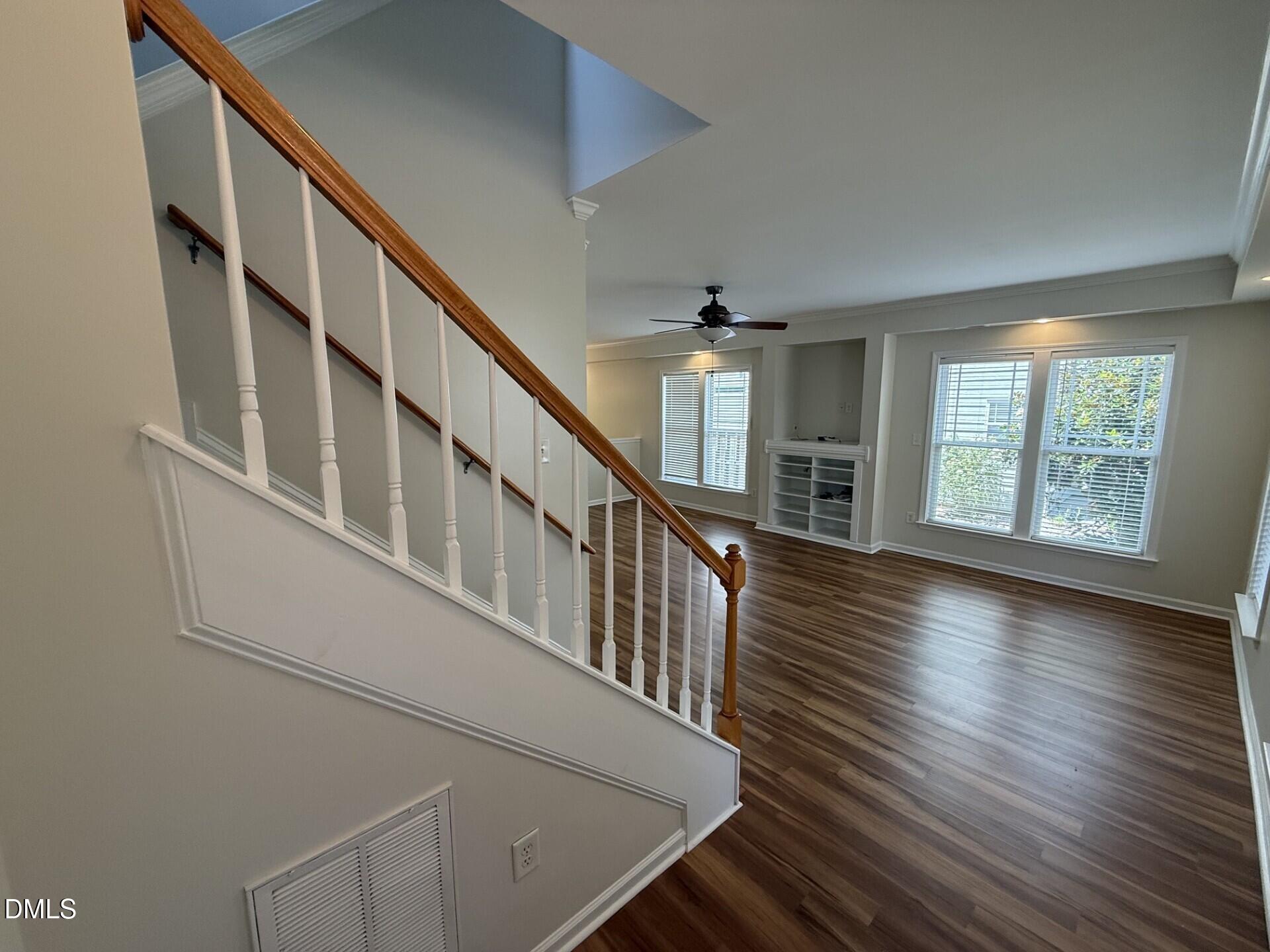 4046 Landover Lane Property Photo 2