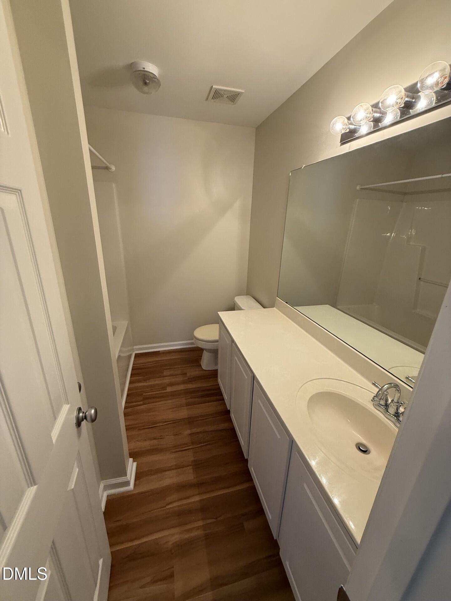 4046 Landover Lane Property Photo 7