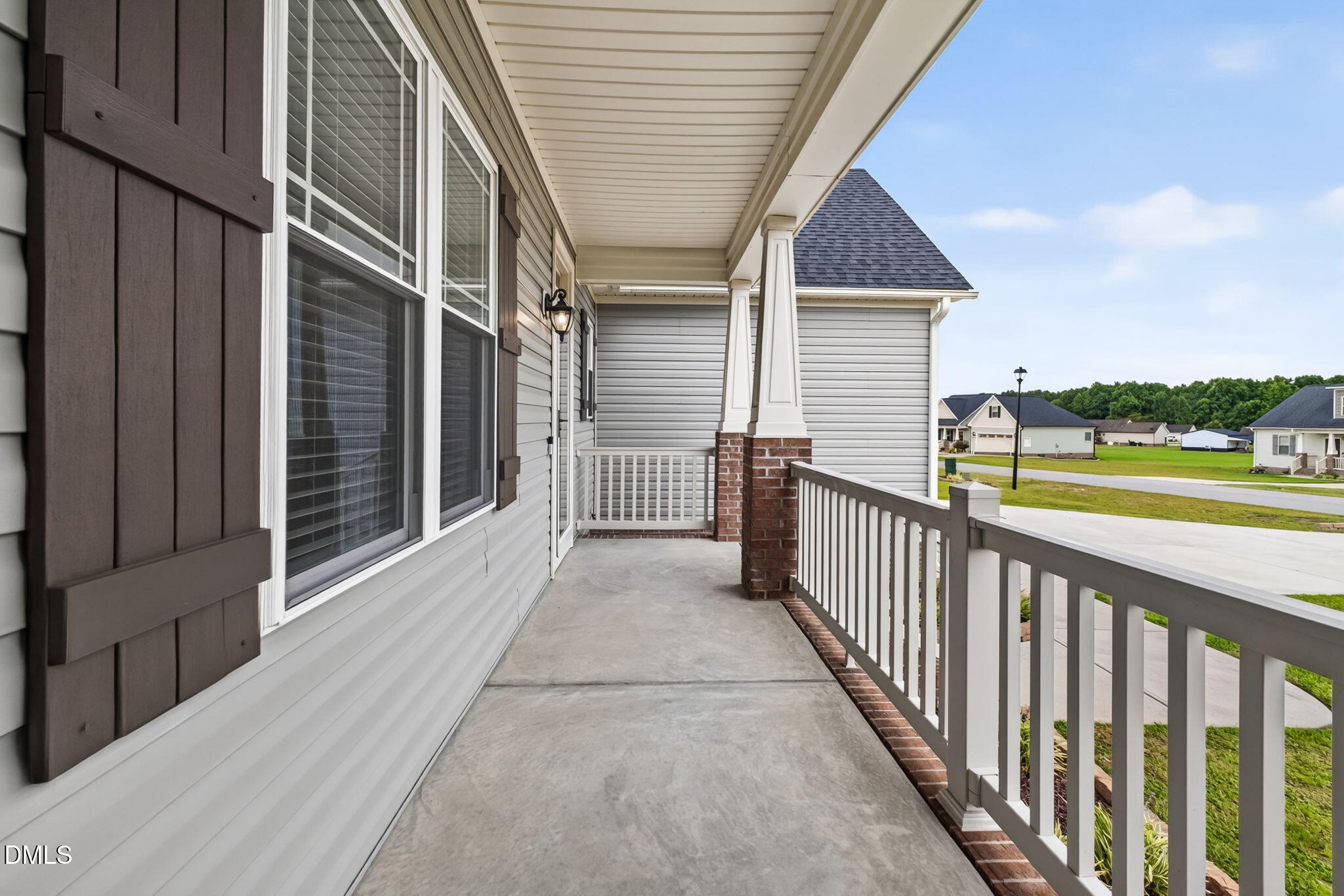 156 Clipper Lane Property Photo 6