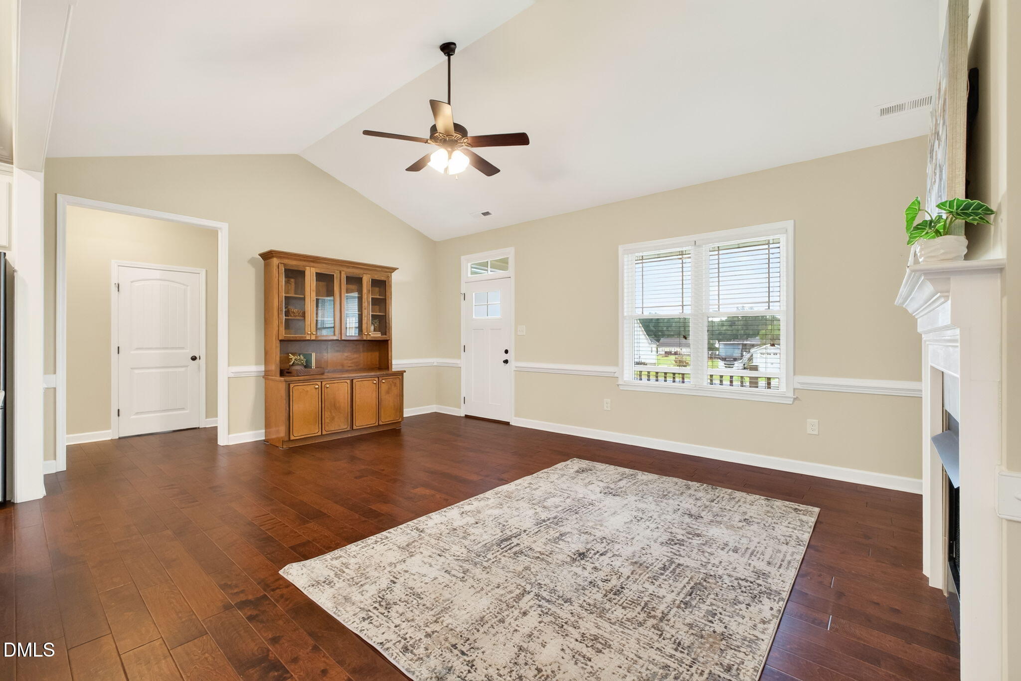 156 Clipper Lane Property Photo 9