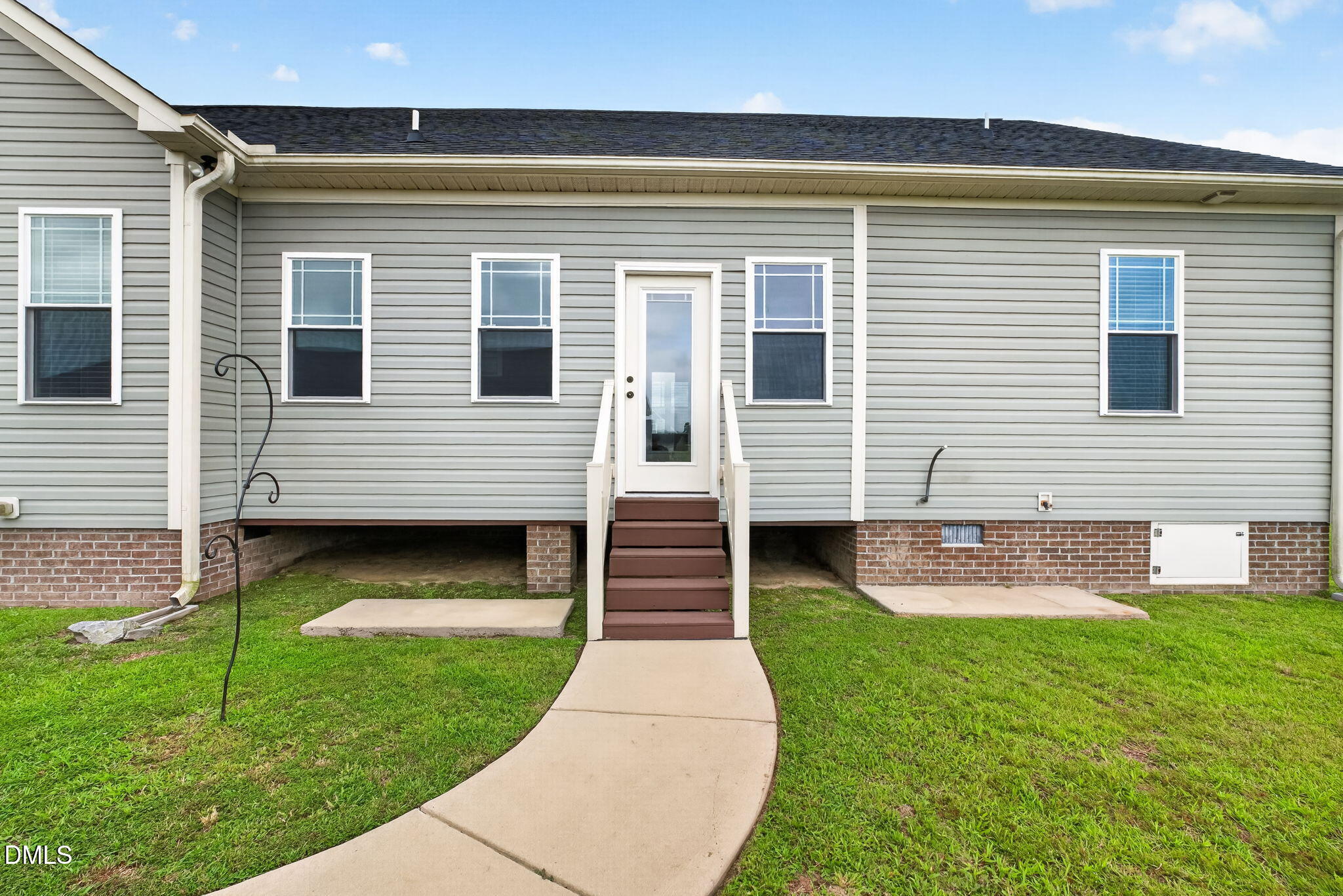 156 Clipper Lane Property Photo 35