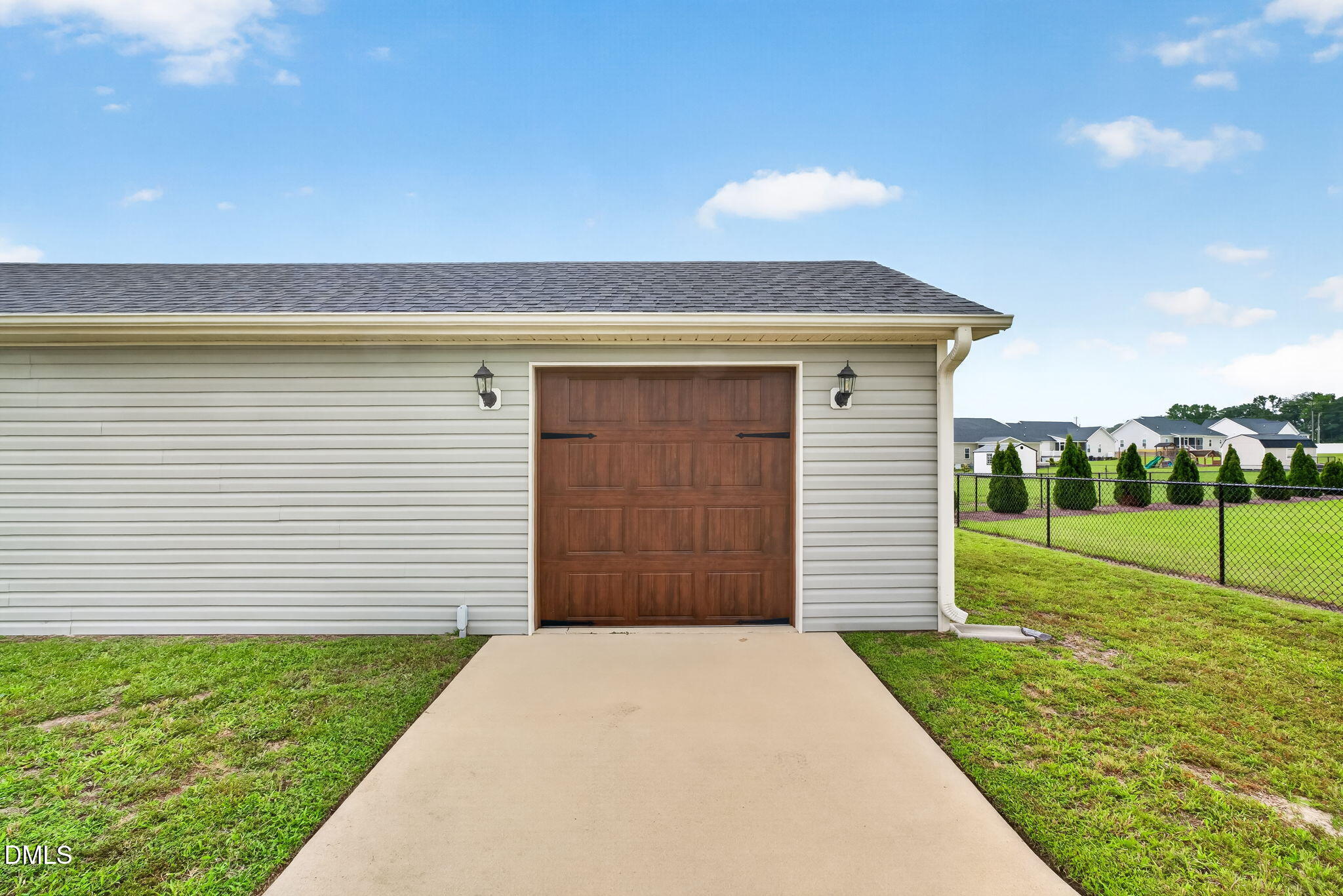 156 Clipper Lane Property Photo 38