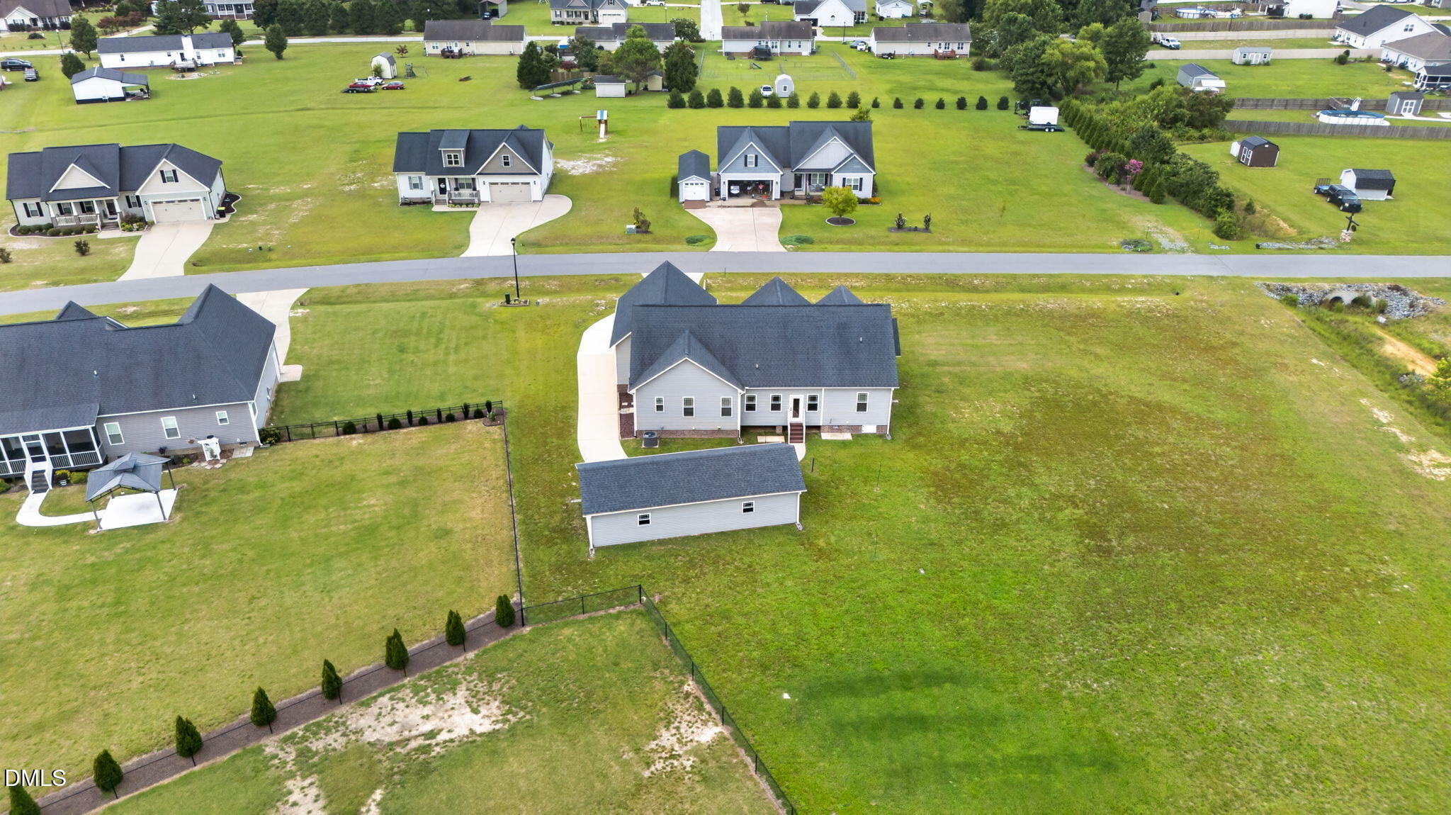 156 Clipper Lane Property Photo 43
