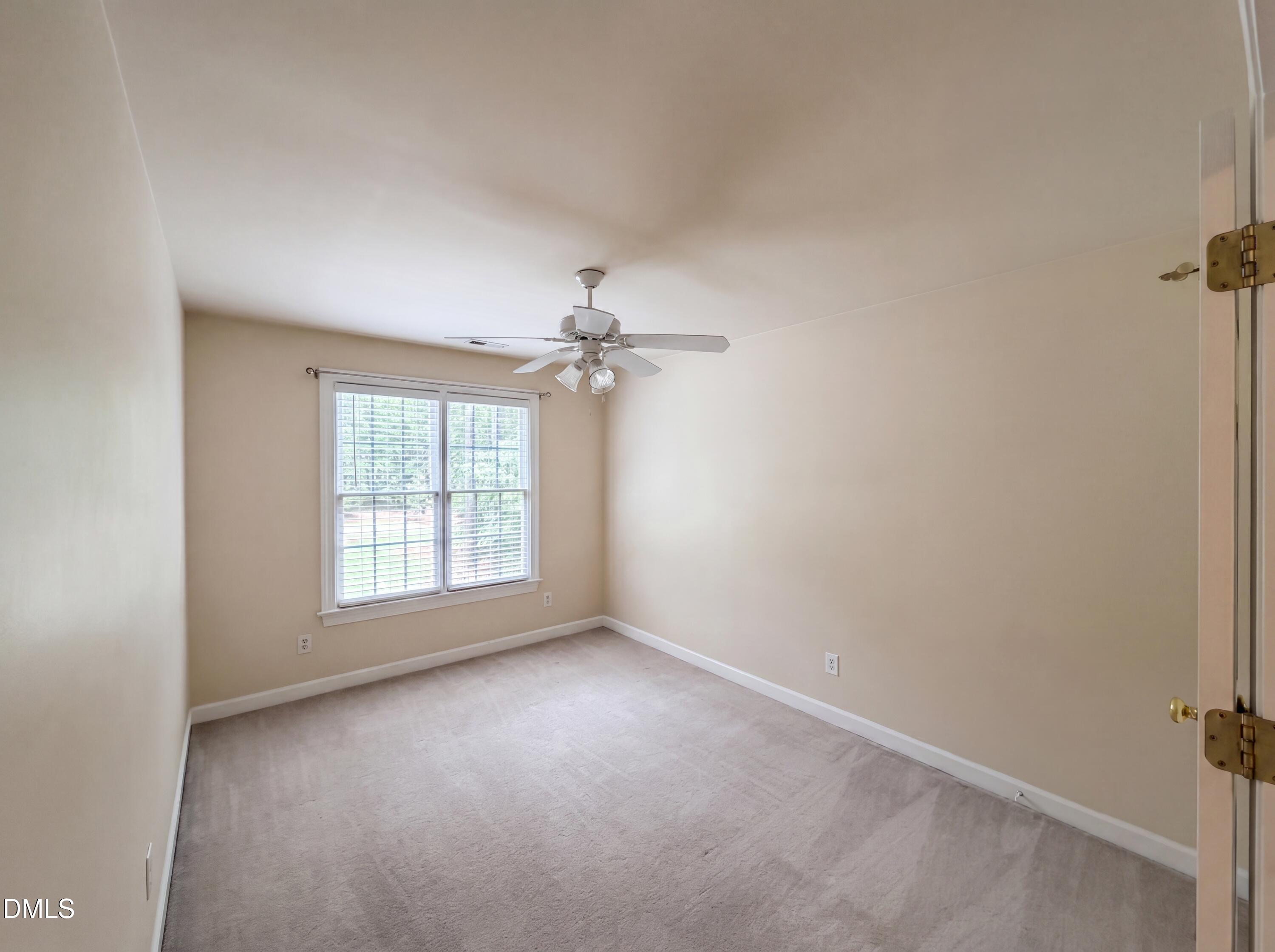 7301 Lakefall Drive Property Photo 15