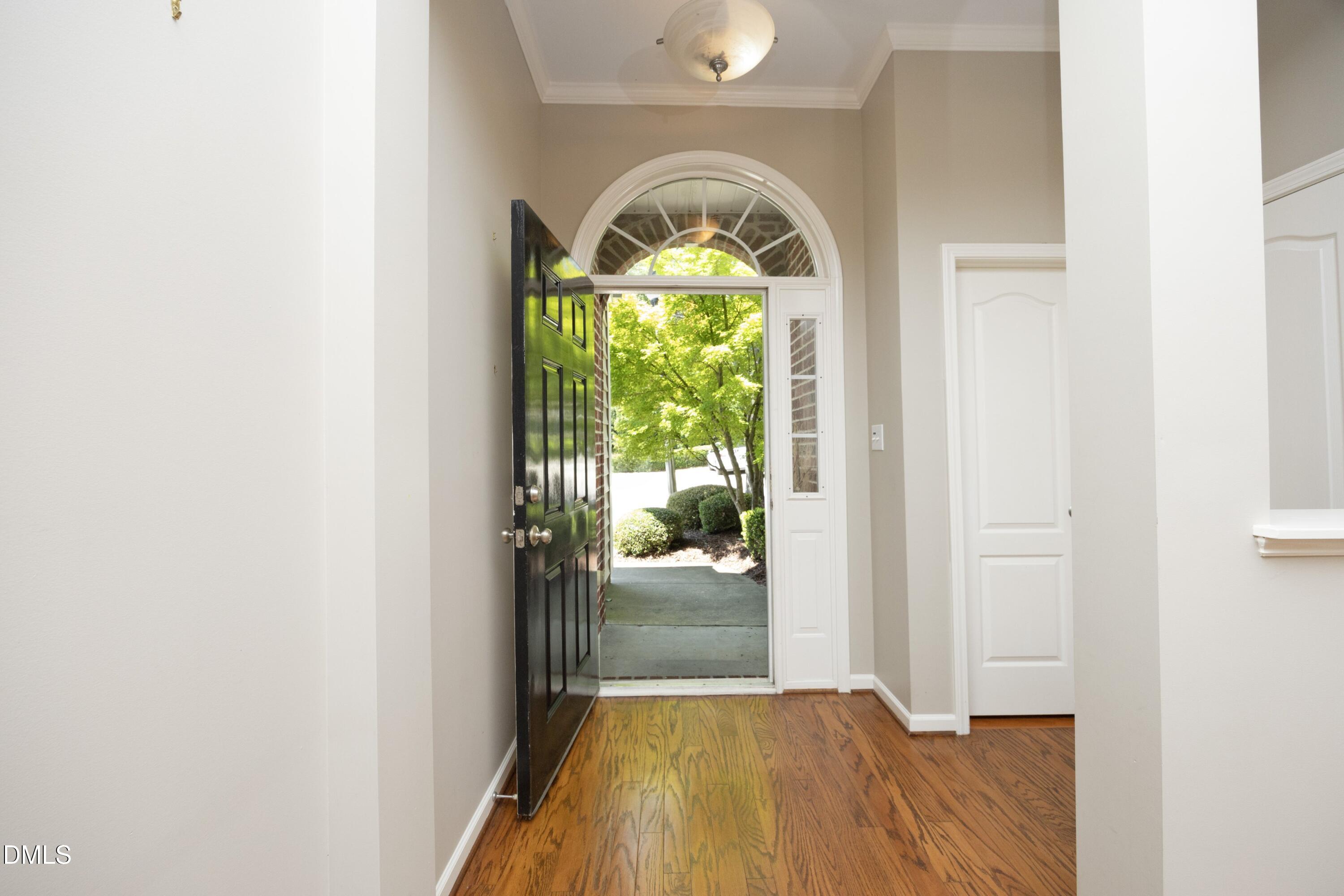 13304 Ashford Park Drive Property Photo 3