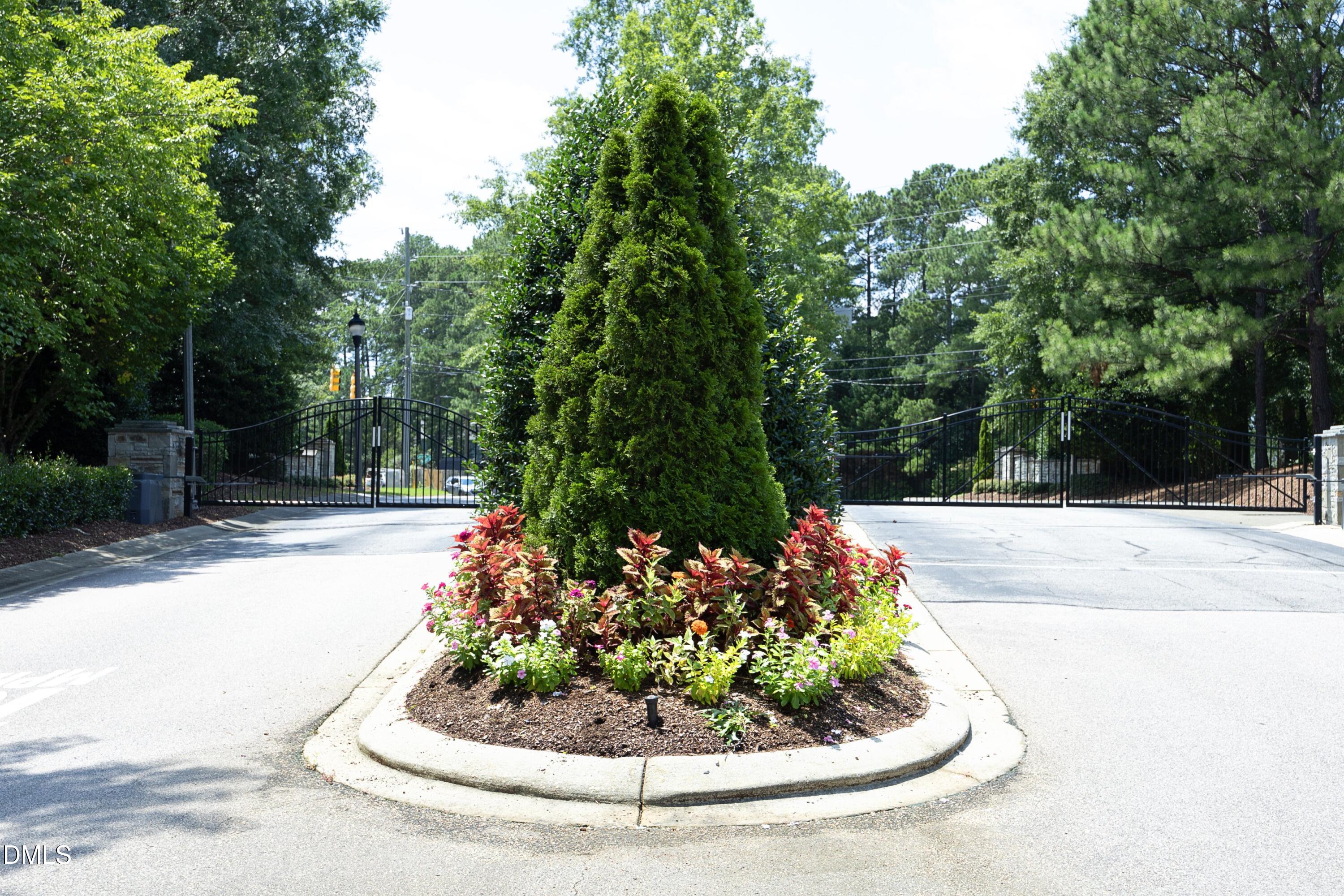 13304 Ashford Park Drive Property Photo 40