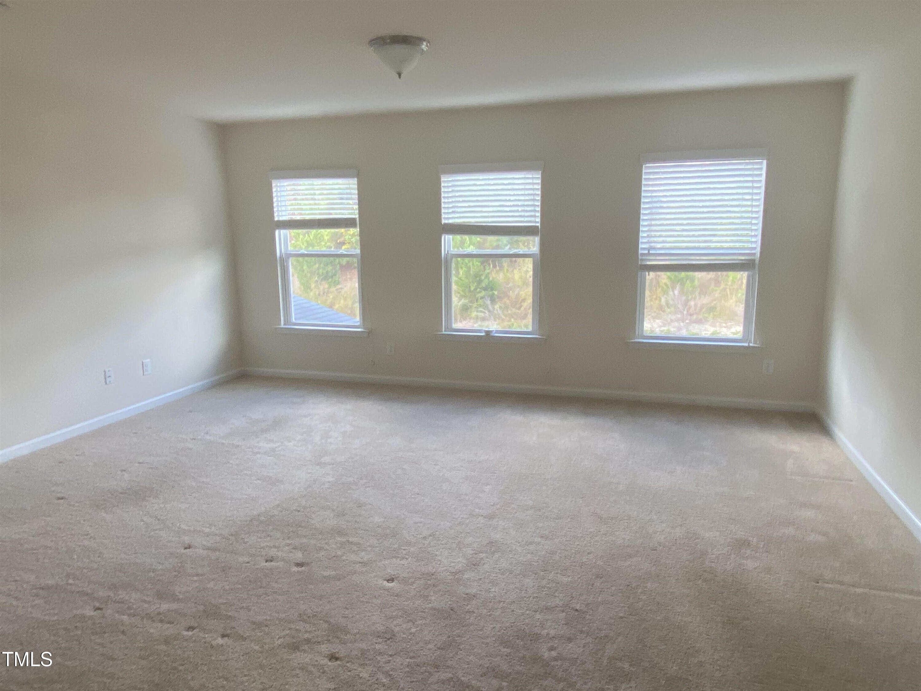 104 Elmsford Street Property Photo 10