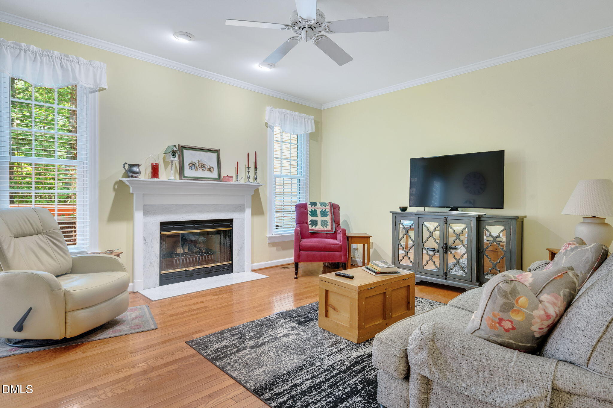 128 Windward Court Property Photo 4