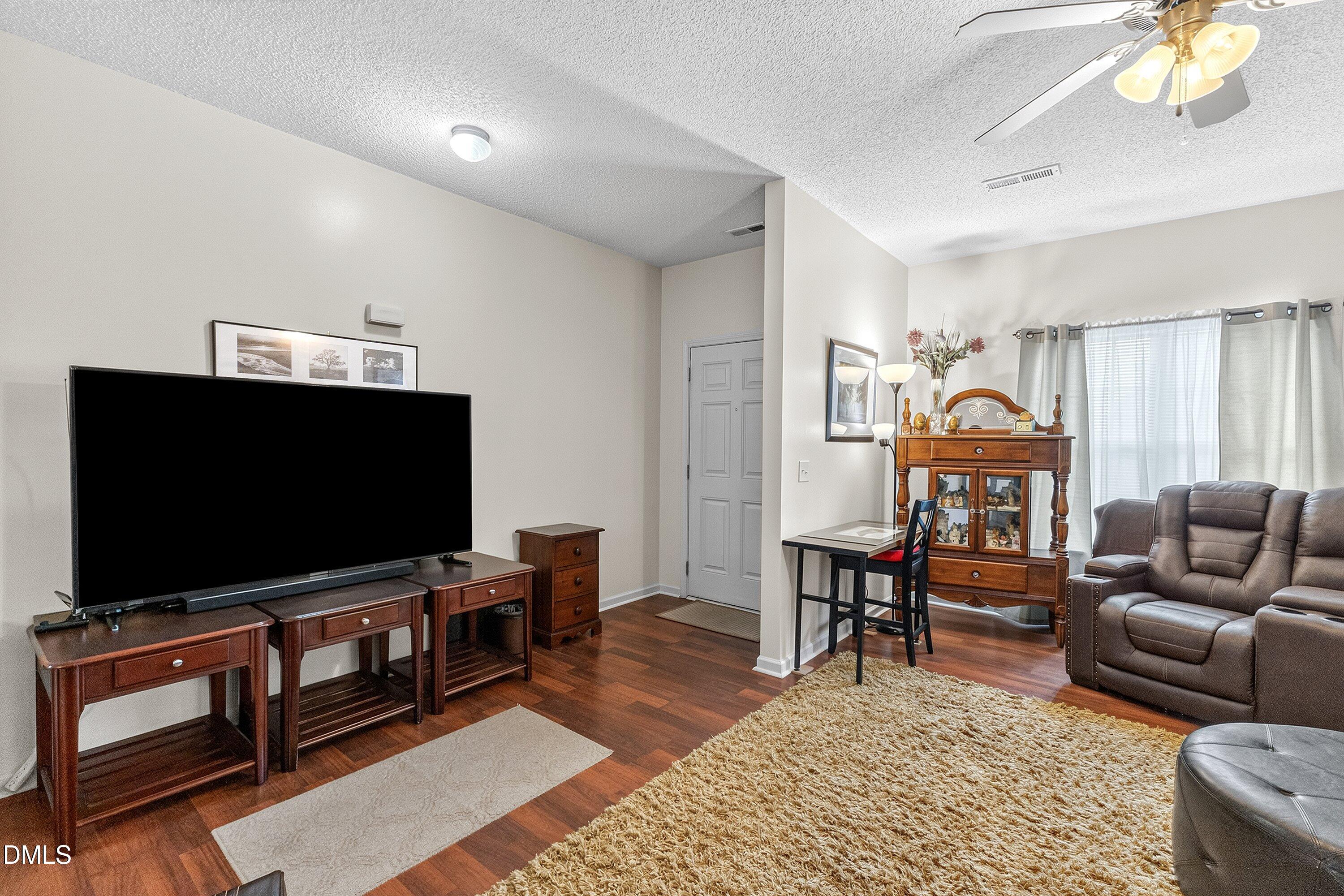 5214 Interlock Drive Property Photo 10