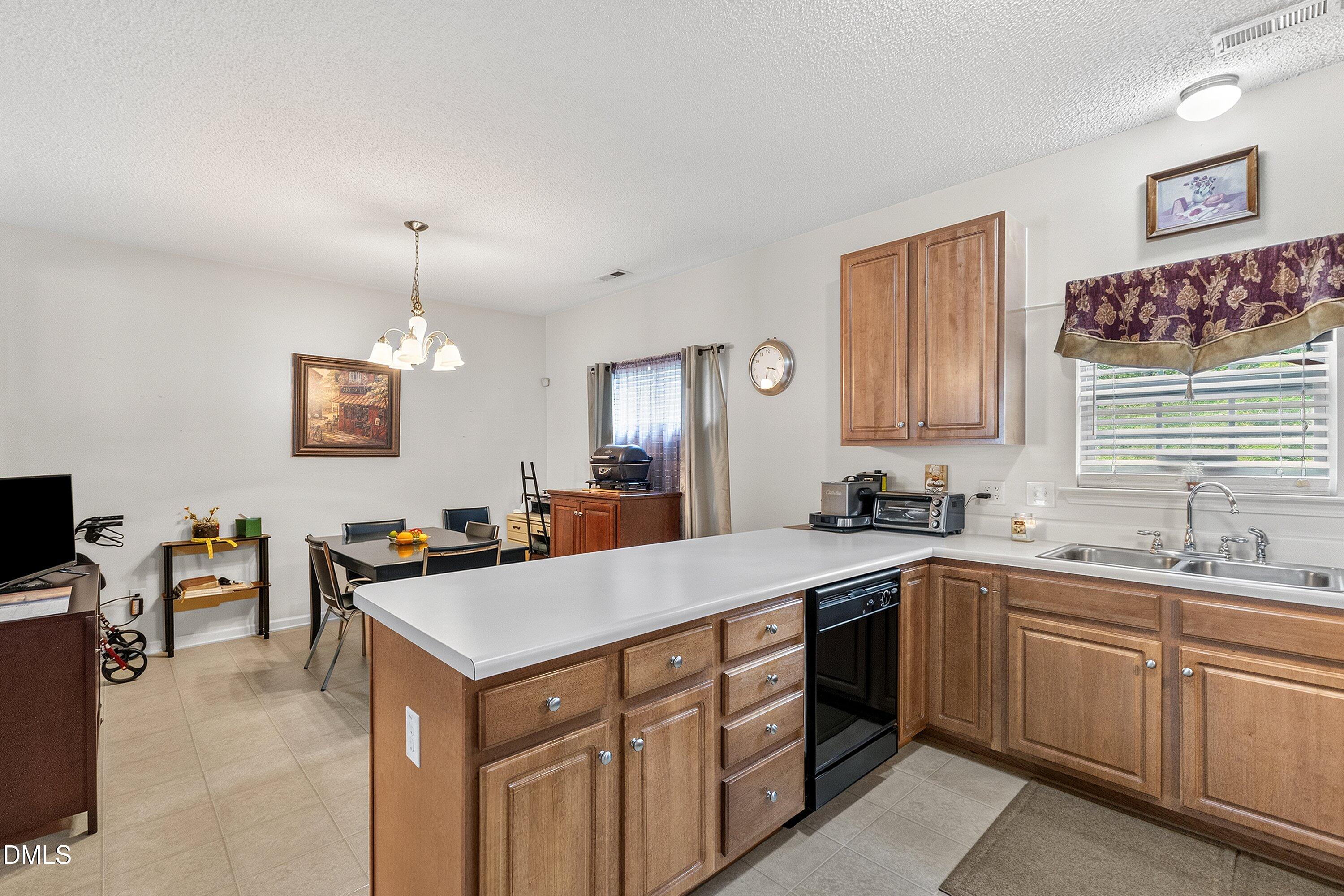 5214 Interlock Drive Property Photo 15