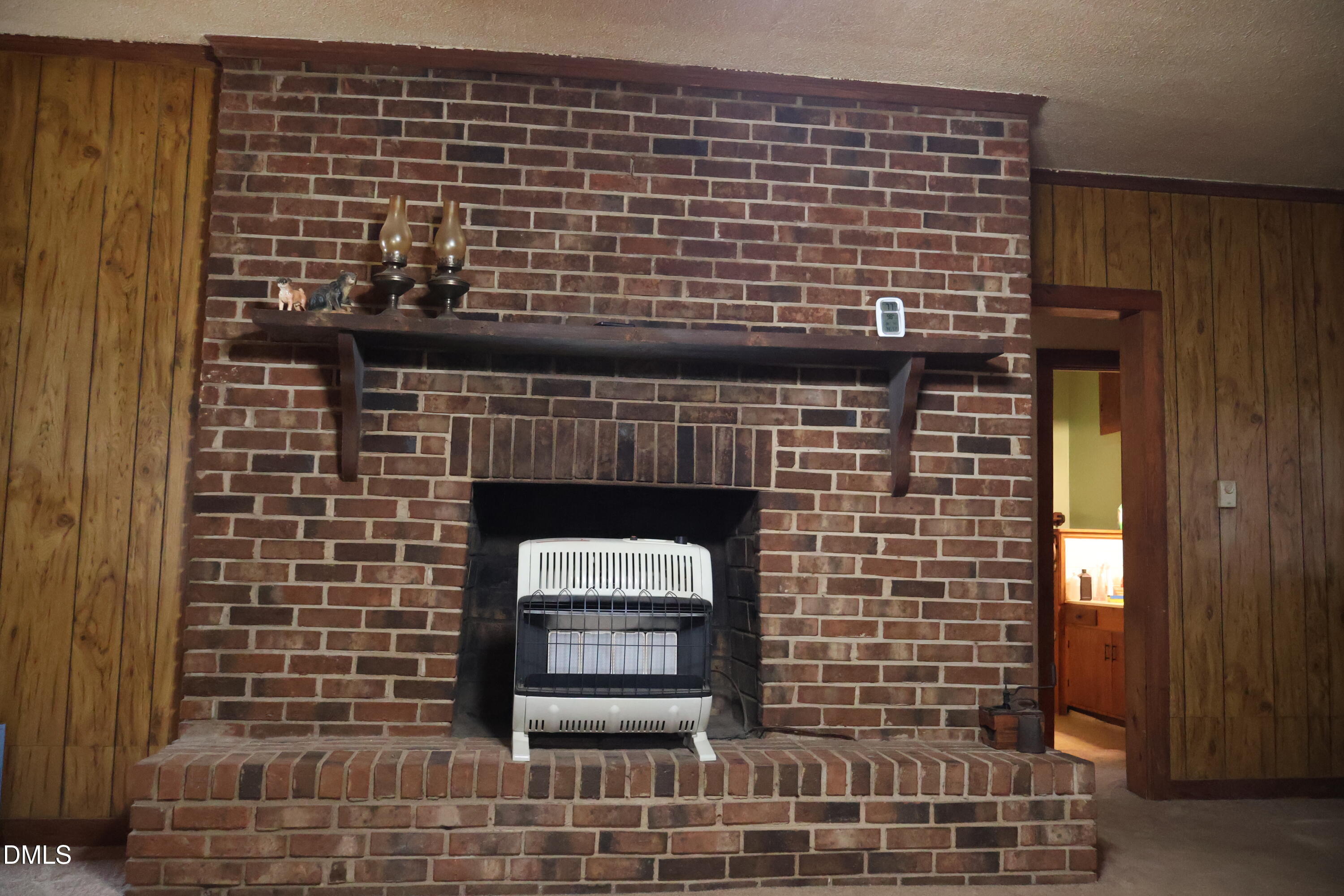 106 3rd Street Property Photo 5
