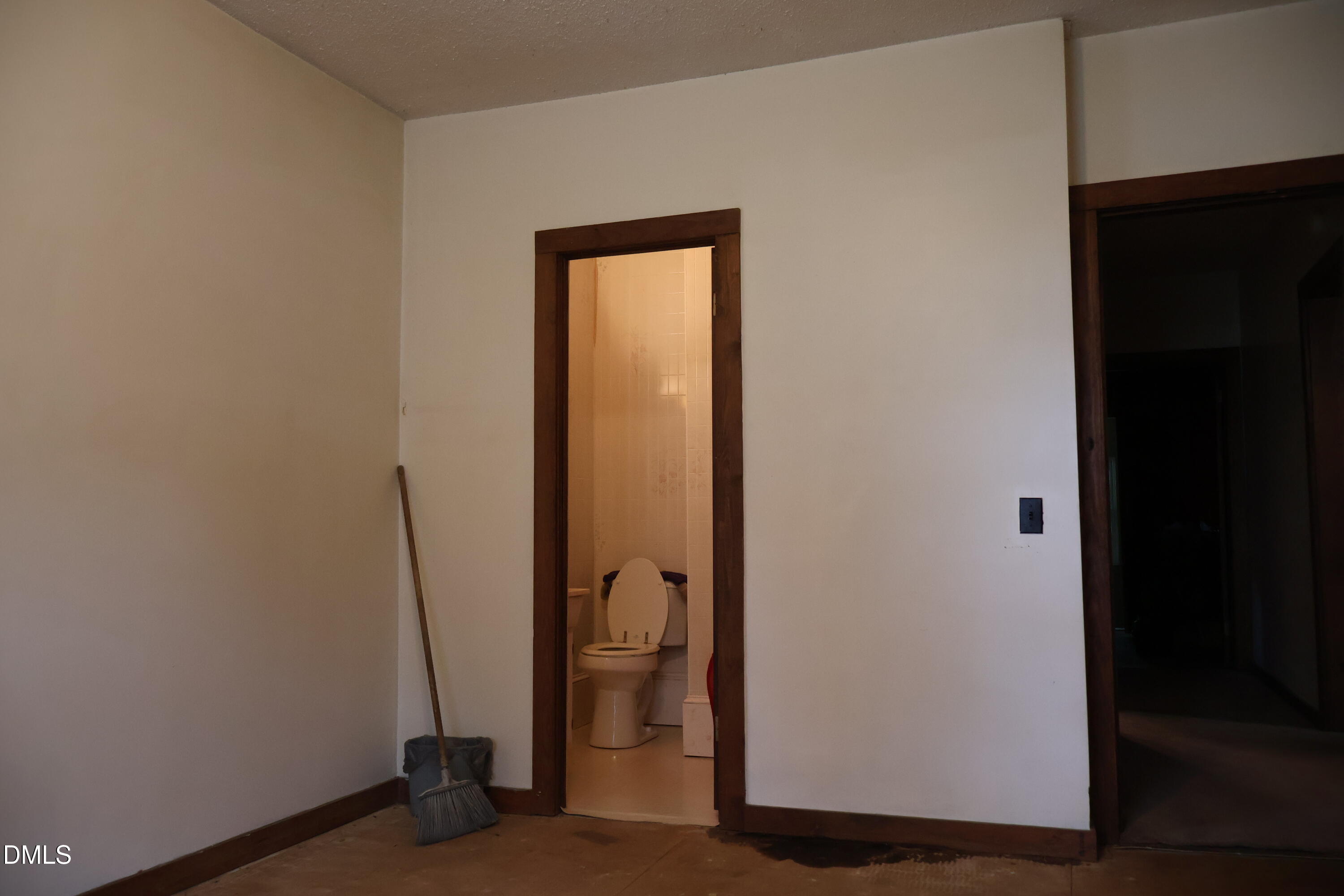 106 3rd Street Property Photo 17