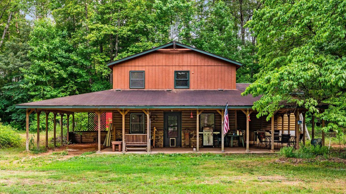 7965 Troxler Mill Road Property Photo 1