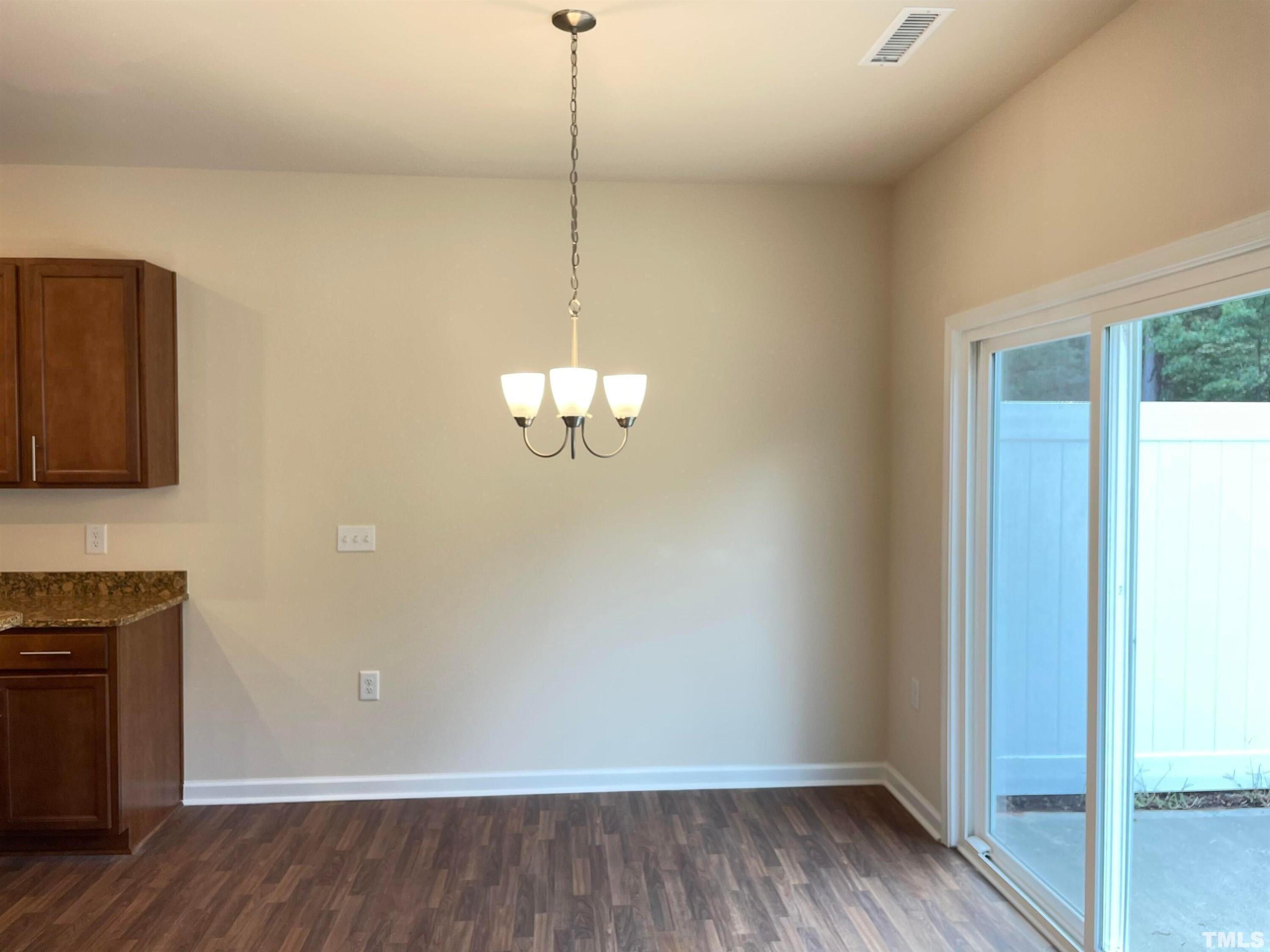 1230 Gemfor Street Property Photo 12