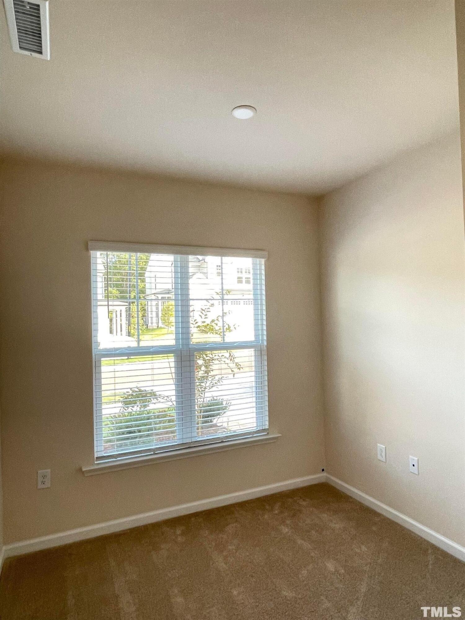 1230 Gemfor Street Property Photo 14