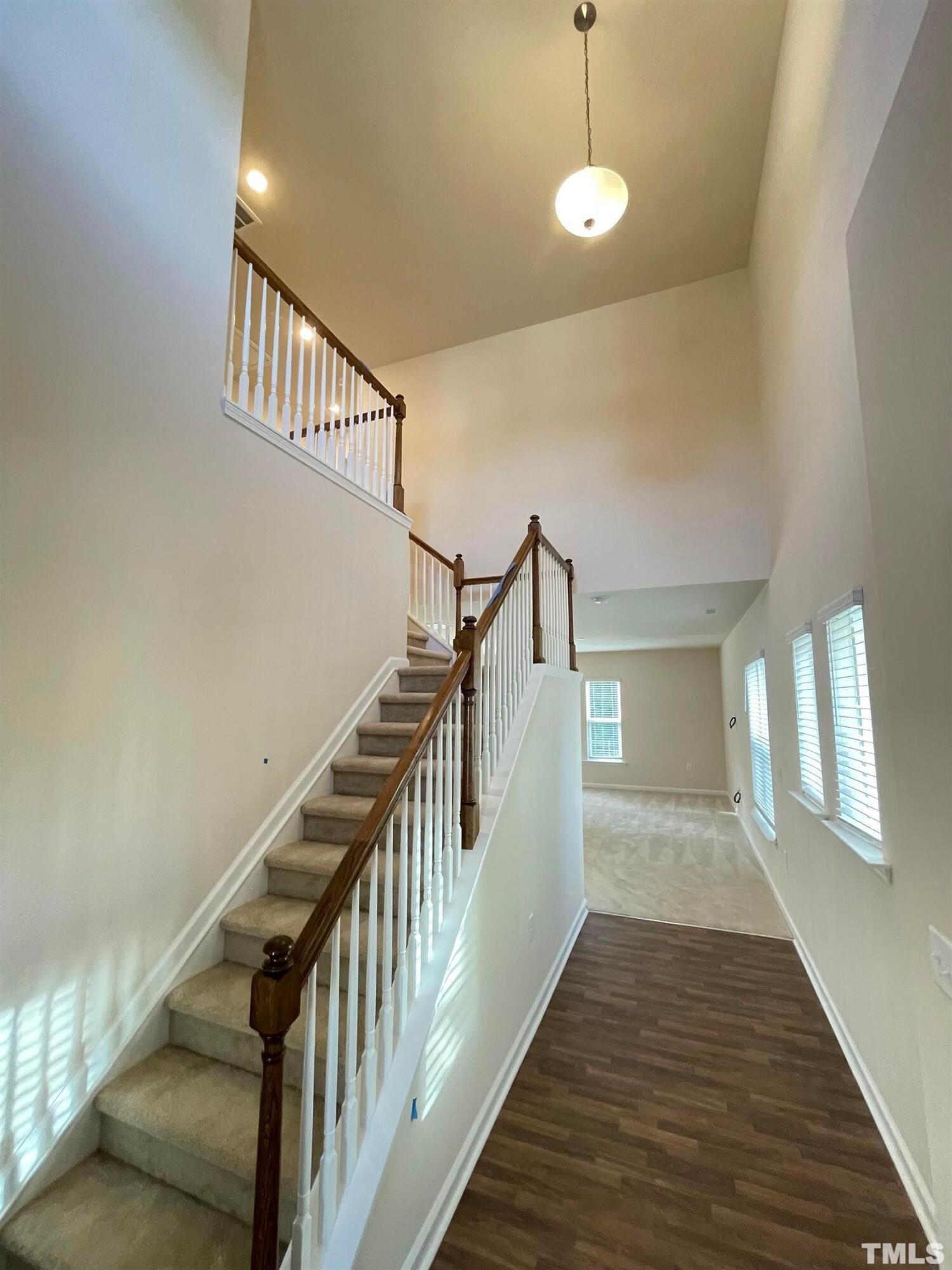 1230 Gemfor Street Property Photo 15