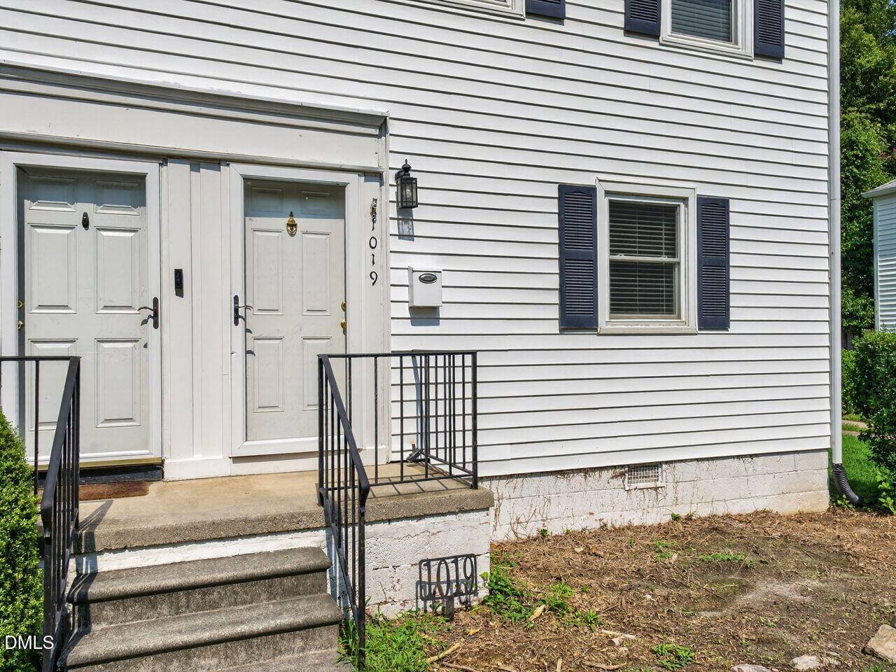 1019 St Marys Street Property Photo 3