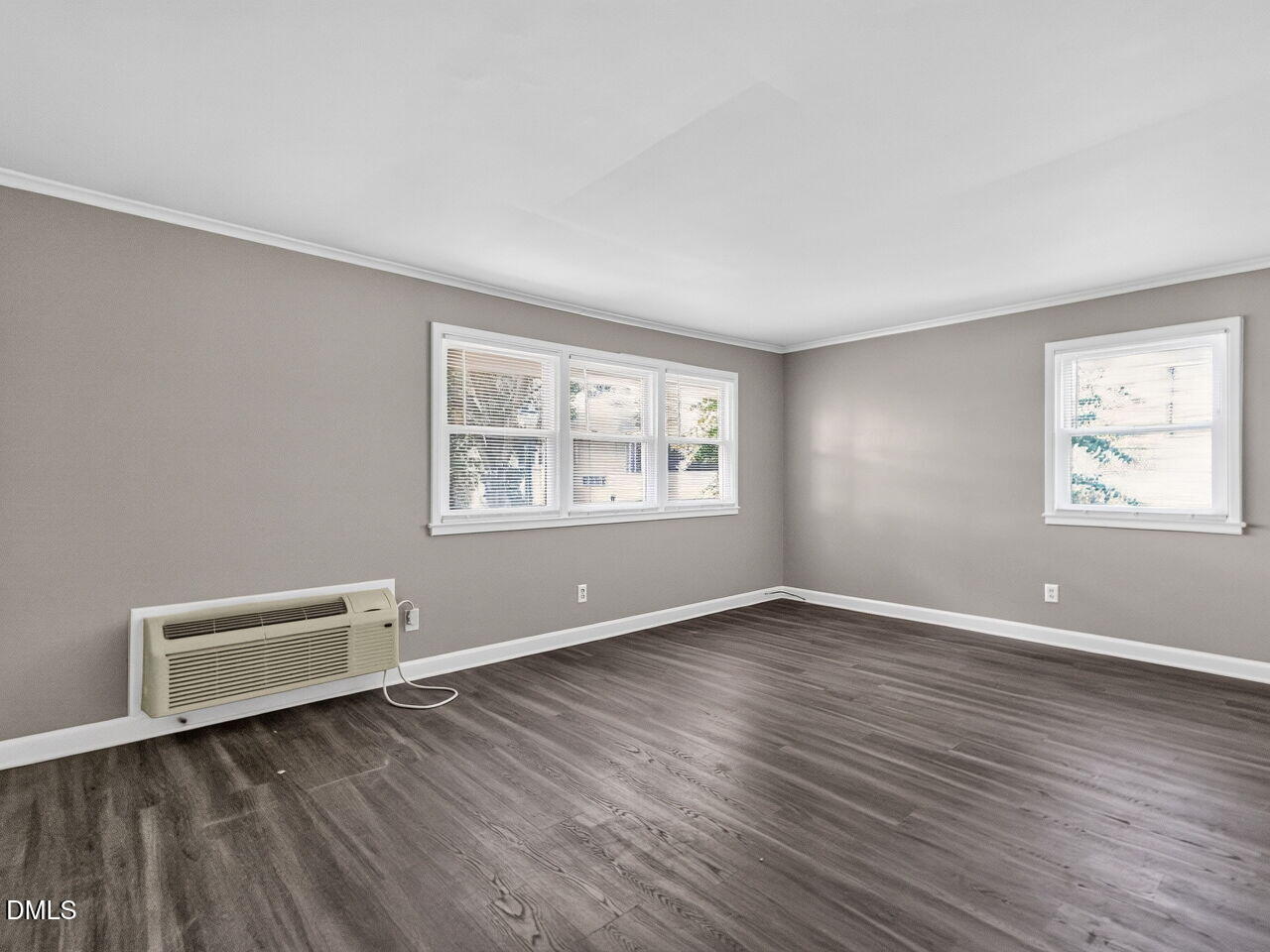 813 Daniels C Property Photo 5