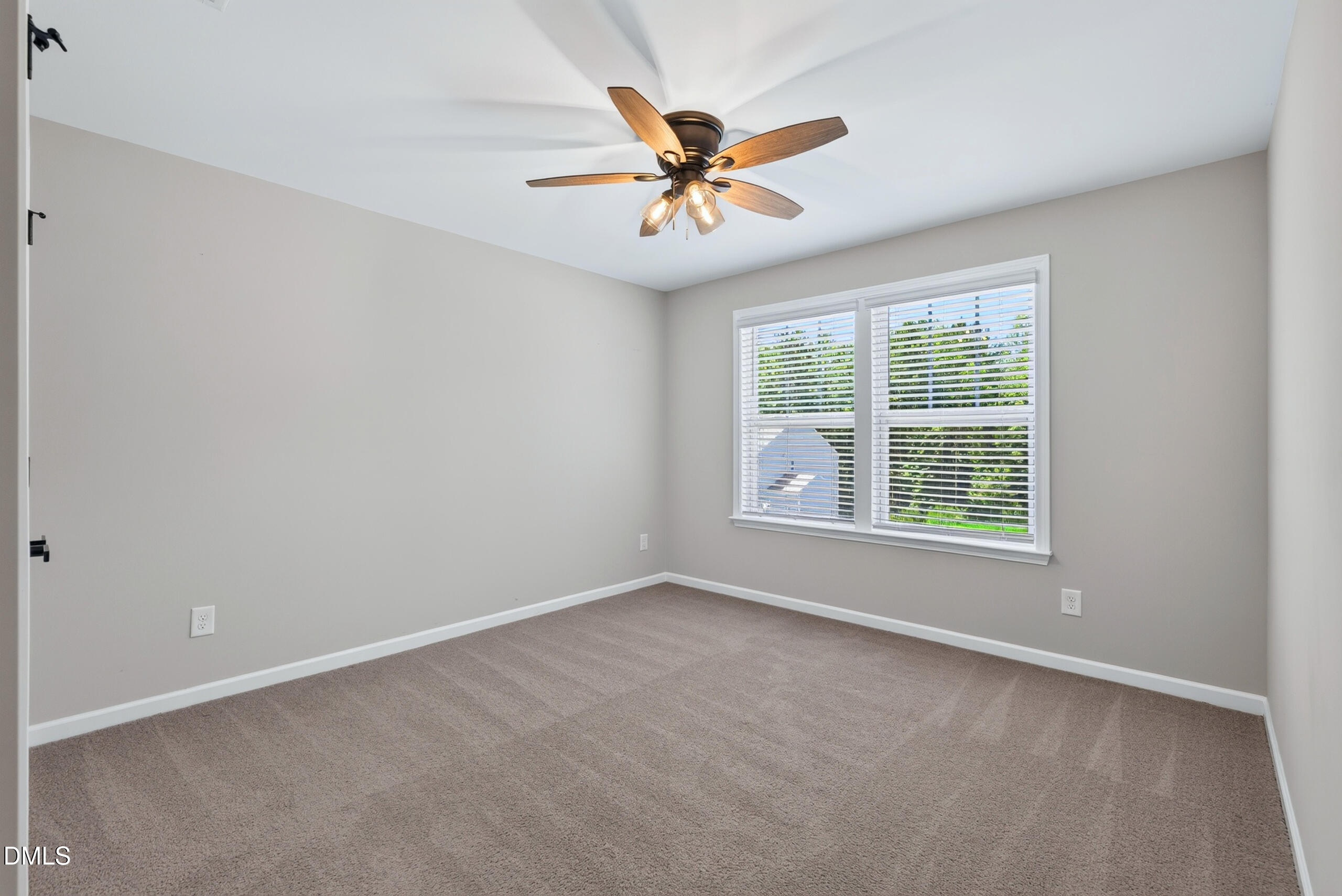 197 E Dentaires Way Property Photo 43