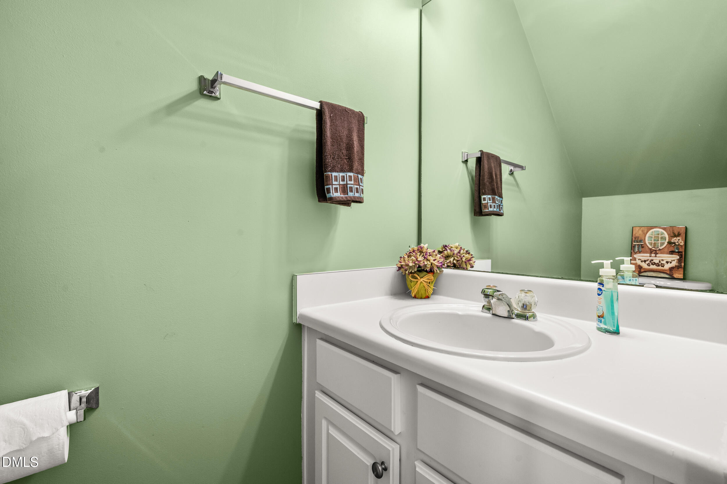 8139 Rhiannon Road Property Photo 15