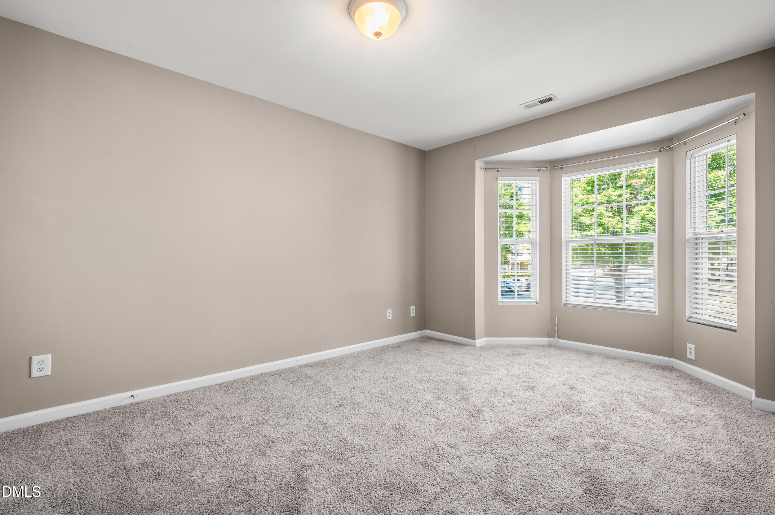 8139 Rhiannon Road Property Photo 23