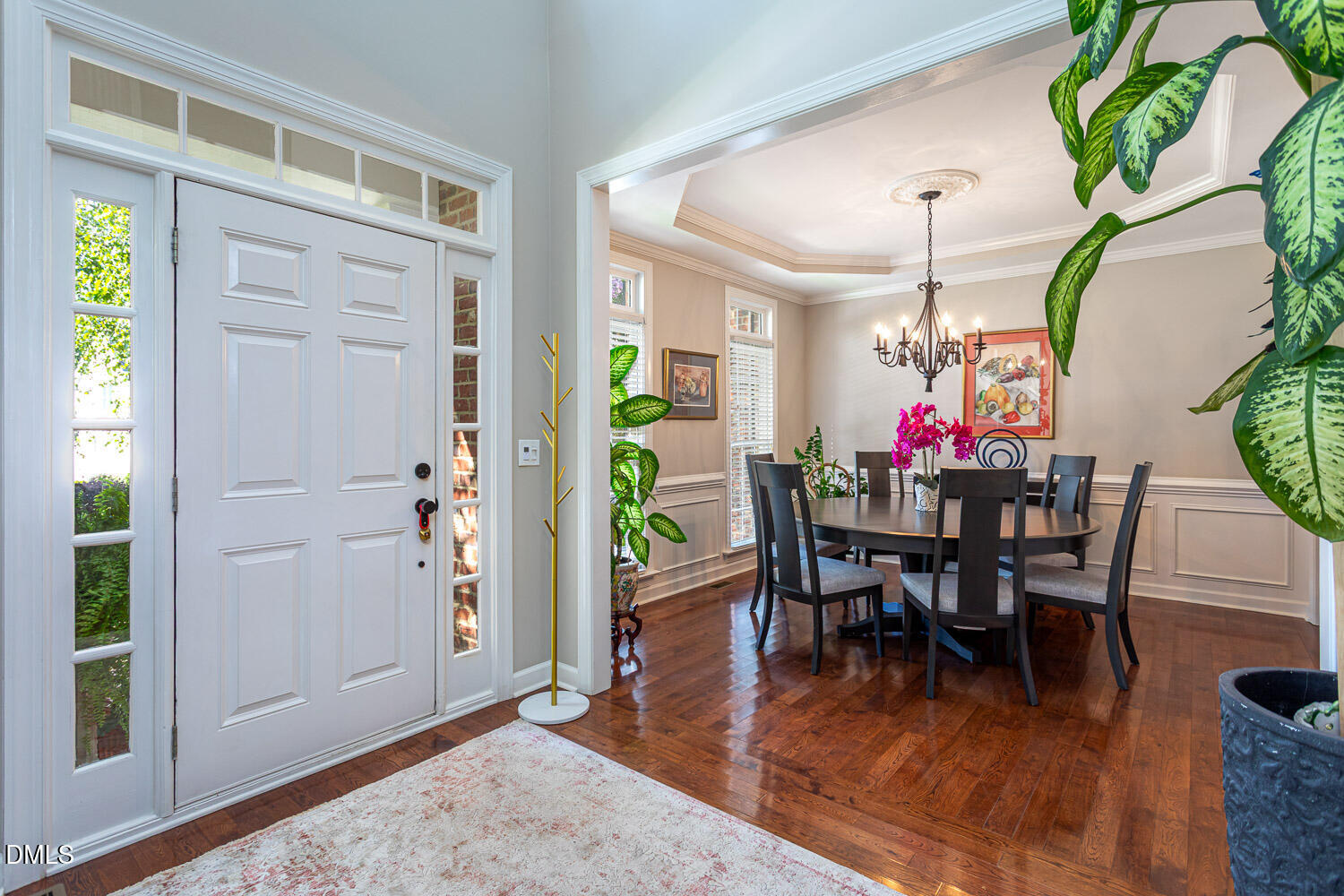 12417 Schoolhouse Street Property Photo 4