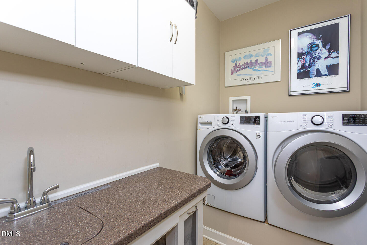 12417 Schoolhouse Street Property Photo 23